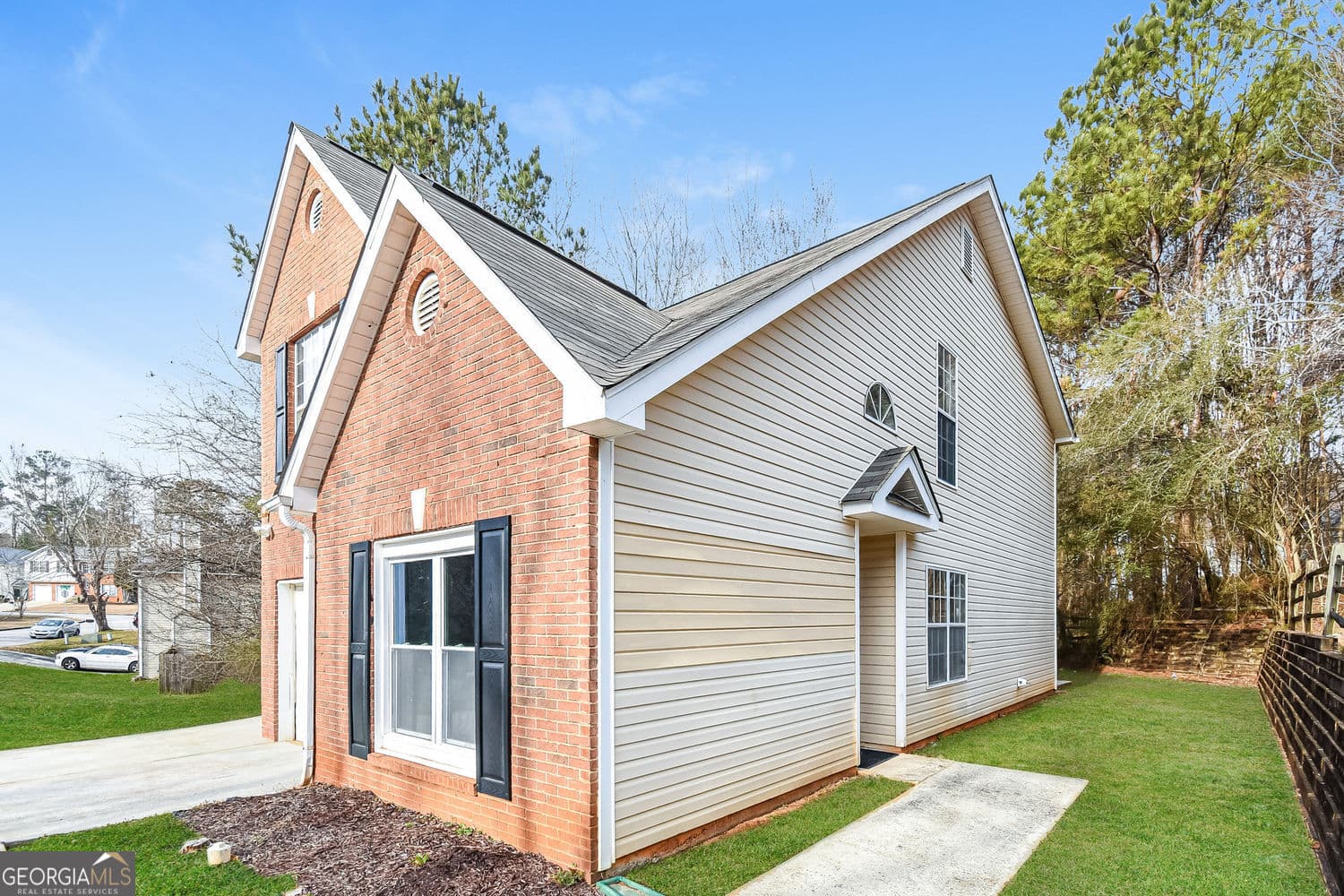 3328 River Run Trail — photo 2