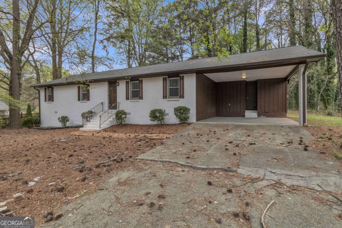 5521 E Wind Sw Dr — photo 1