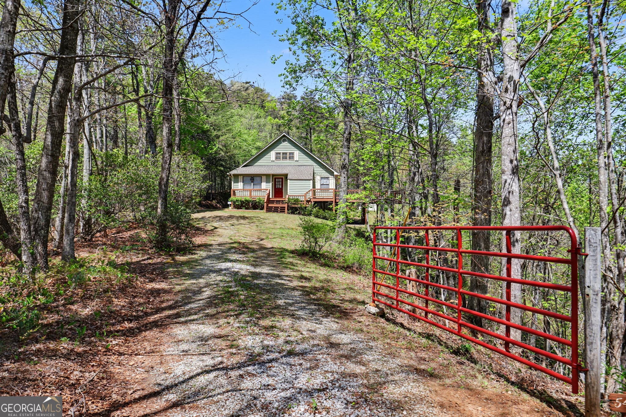 542 Eastern Cross Ln — photo 1