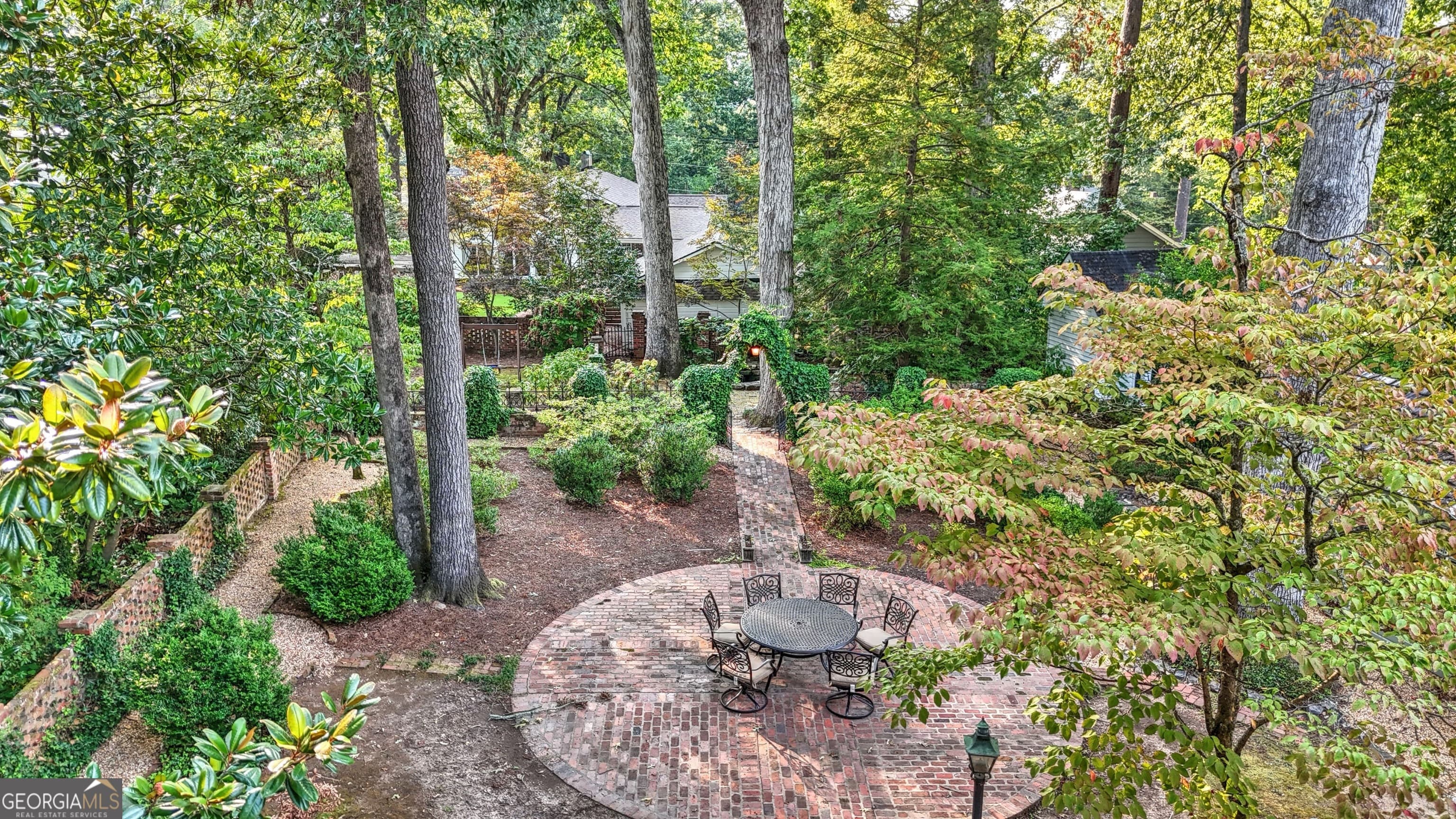 209 Sherwood Sw Rd — photo 2