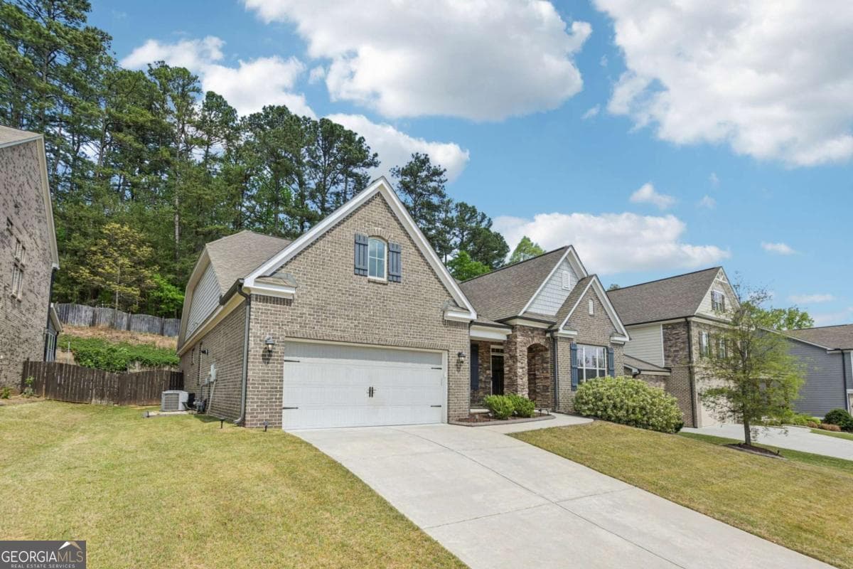 330 La Perla Dr — photo 2