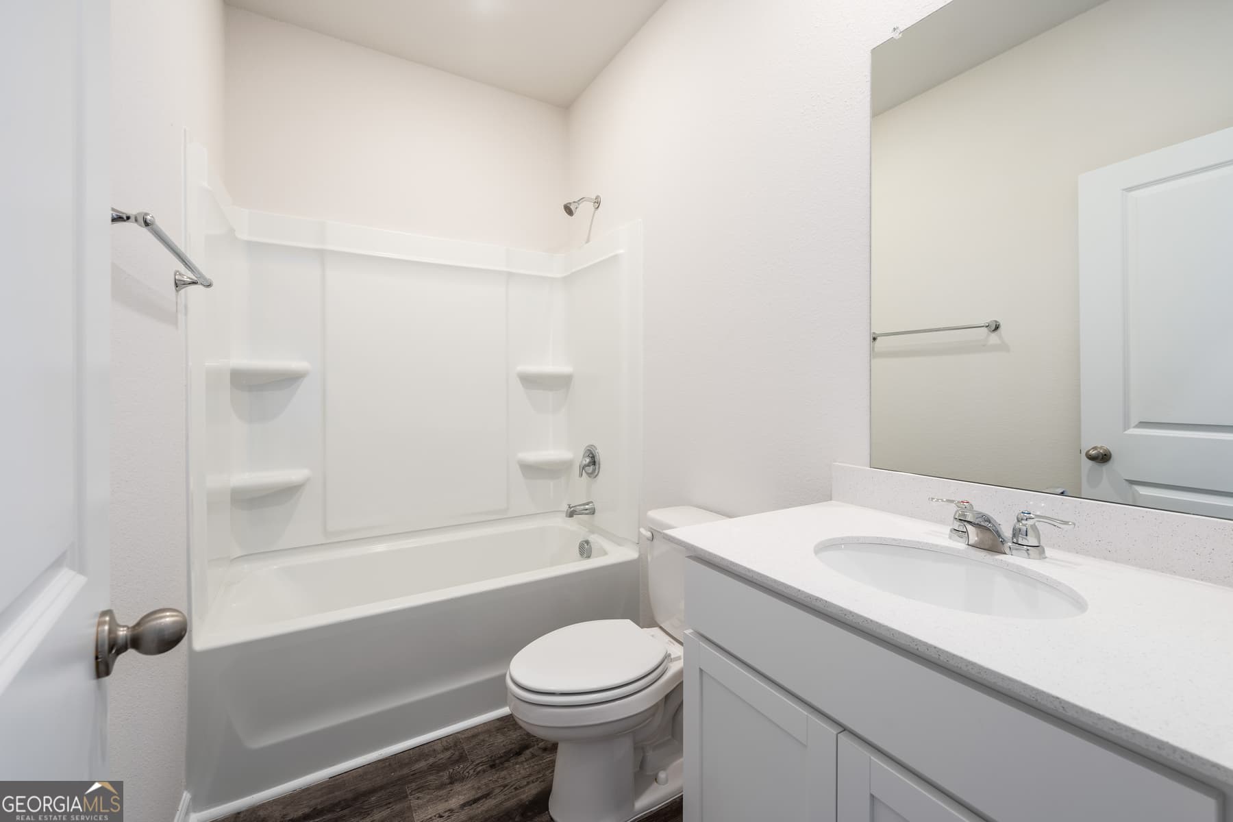 662 Mackenzie Cove — photo 13