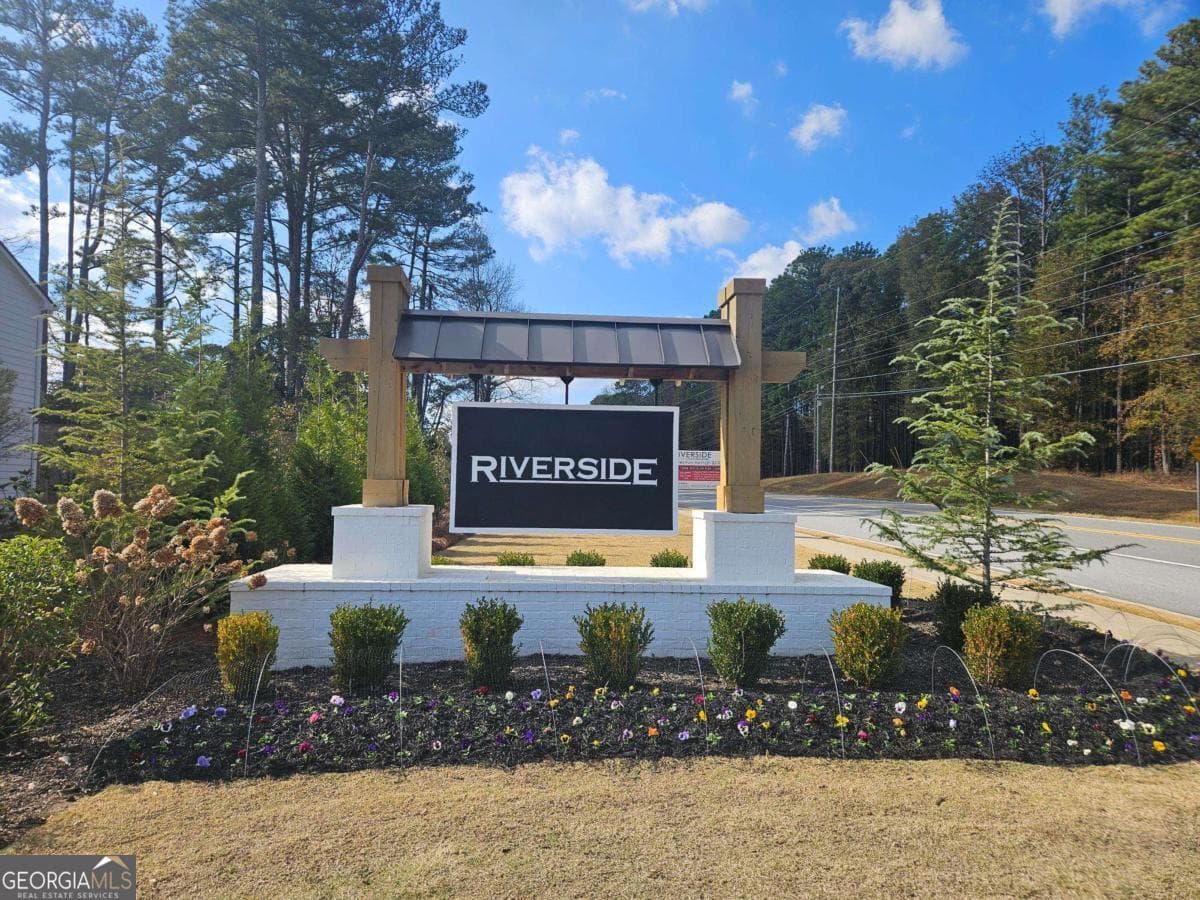 2540 Riverside Rd — photo 48