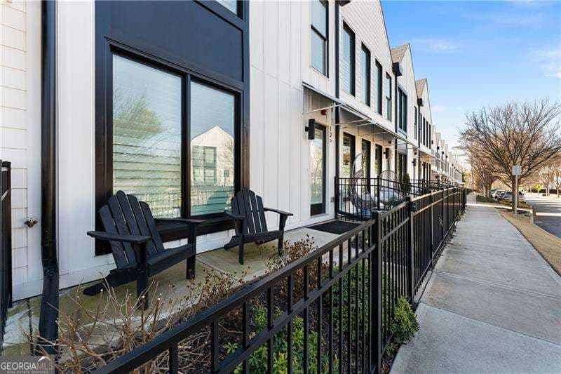 105 Pearl St — photo 2