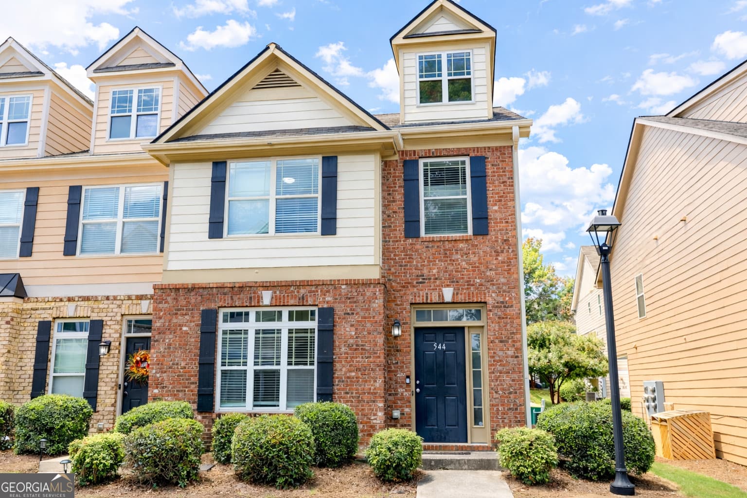 544 Ridge View Crossing — photo 1