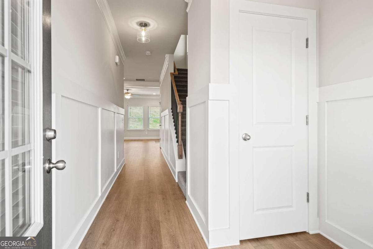 5577 Keswick Dr — photo 2