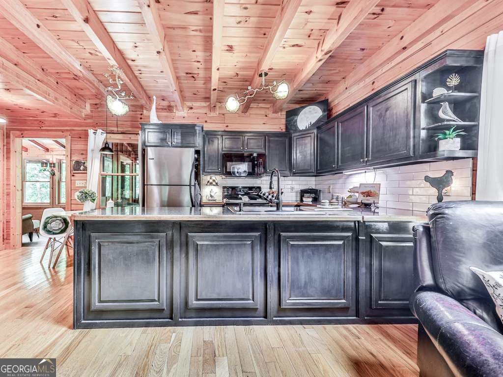 34 Amber Way 1 — photo 2