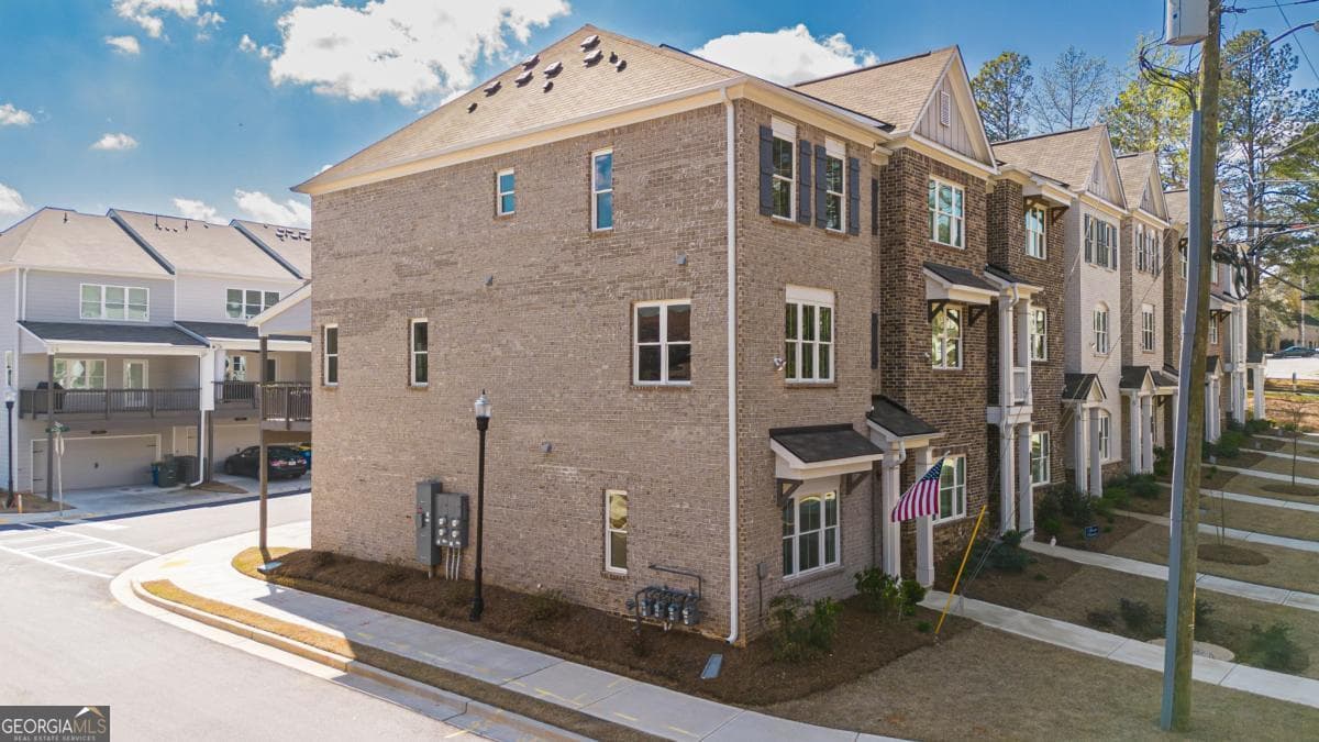 1972 Deco Dr — photo 2