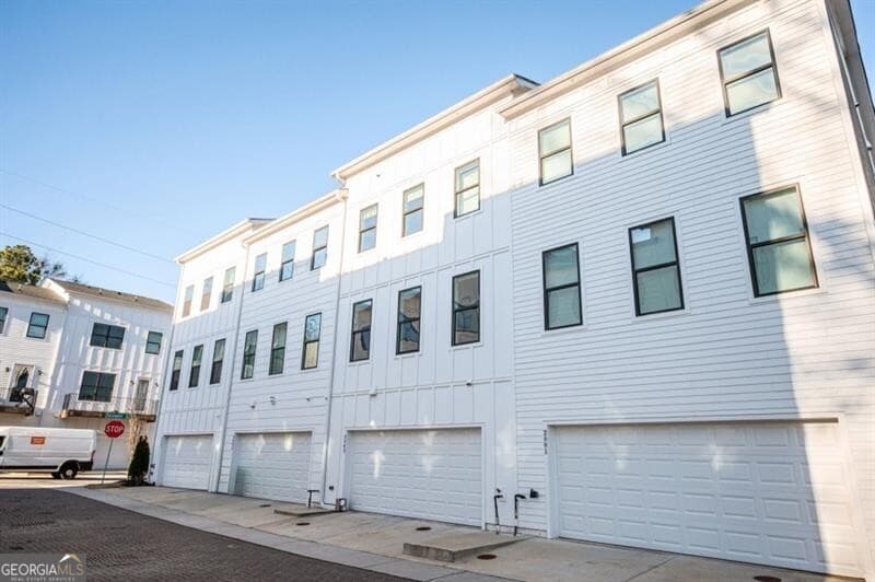 2003 Mahogony Nw Ln — photo 38