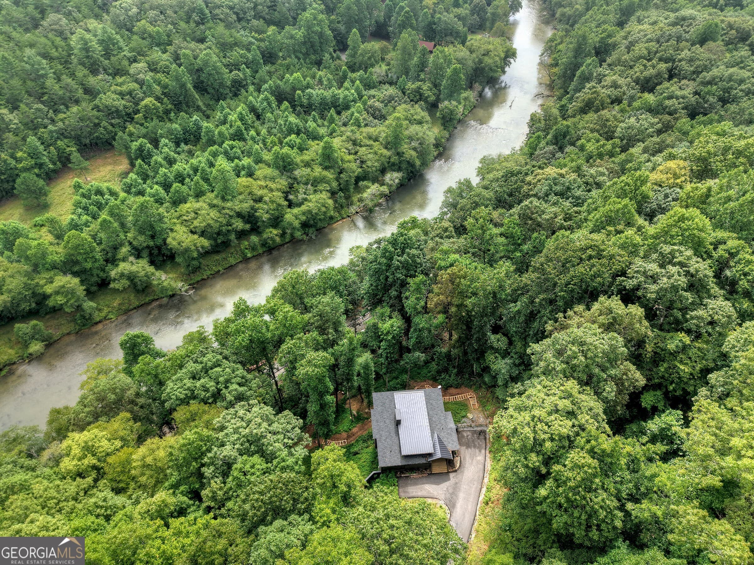 271 Toccoa Preserve Ct — photo 2