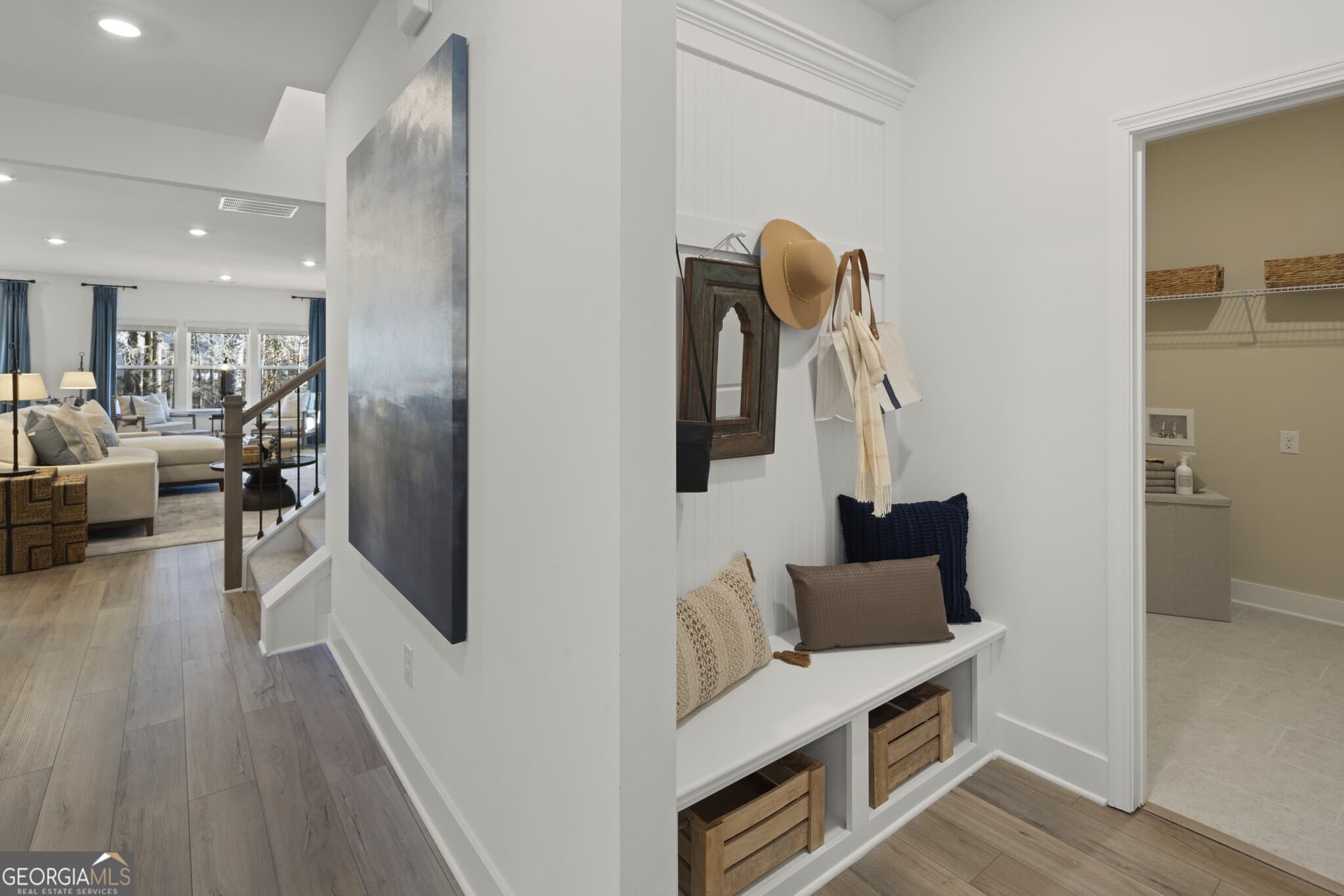 2905 Beaver Dam Ln — photo 2