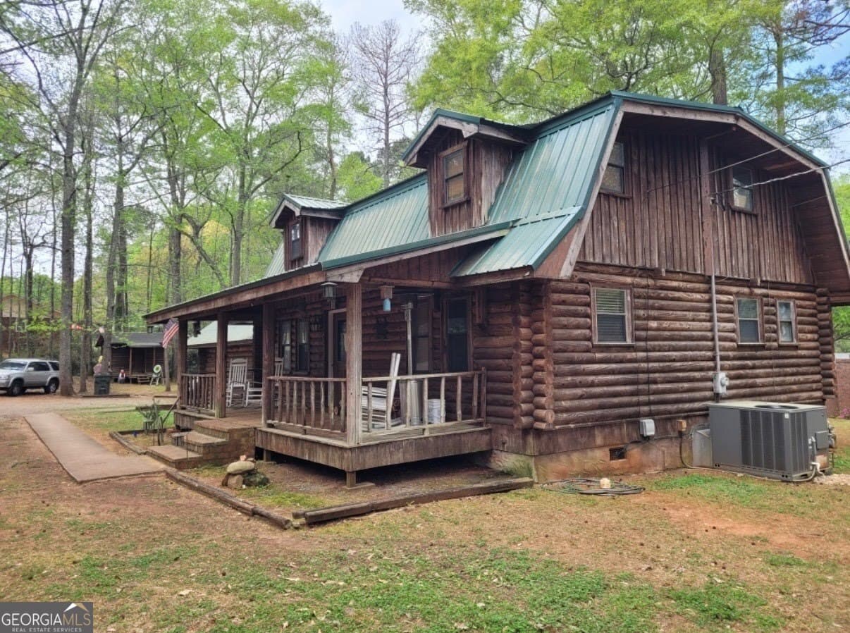 211 Daniel Rd — photo 1