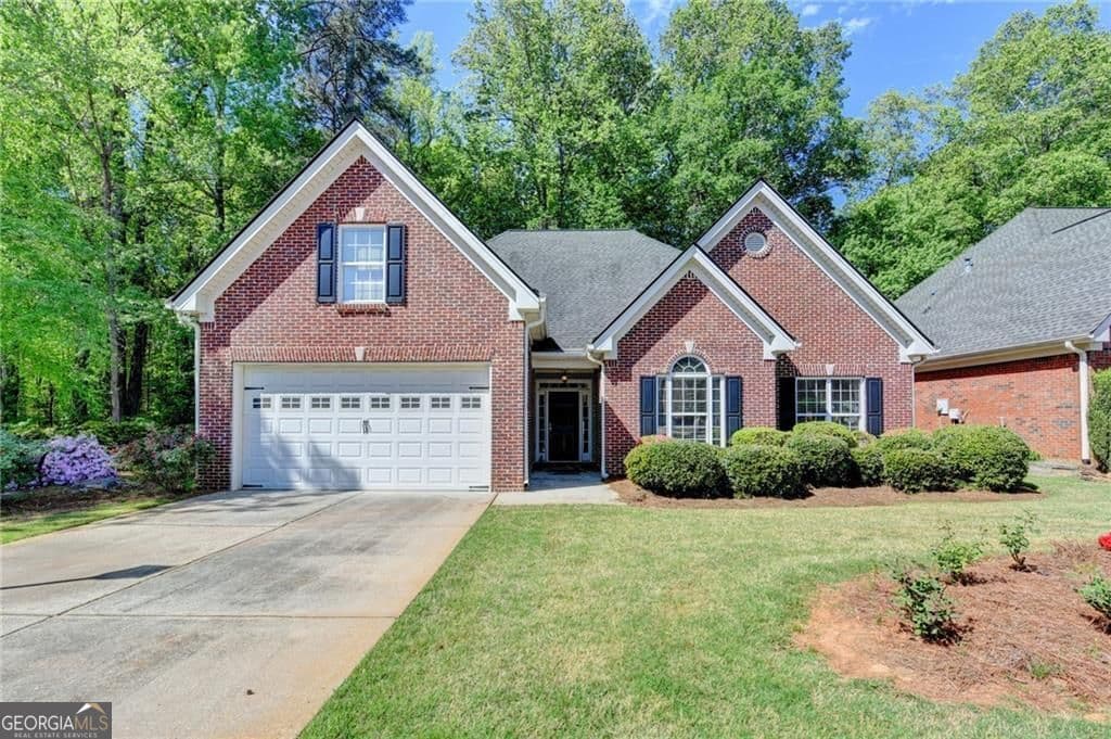 678 Retreat Dr — photo 2