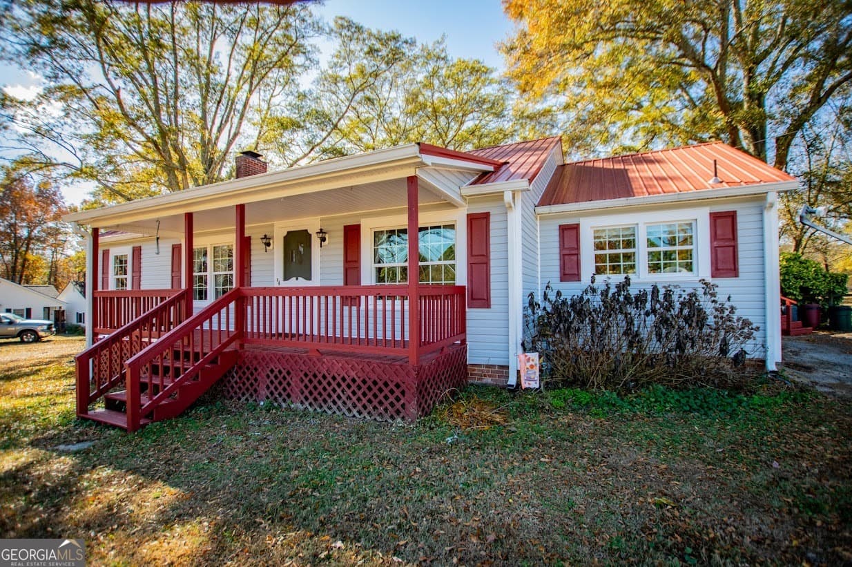 16 Garrett Ave — photo 2