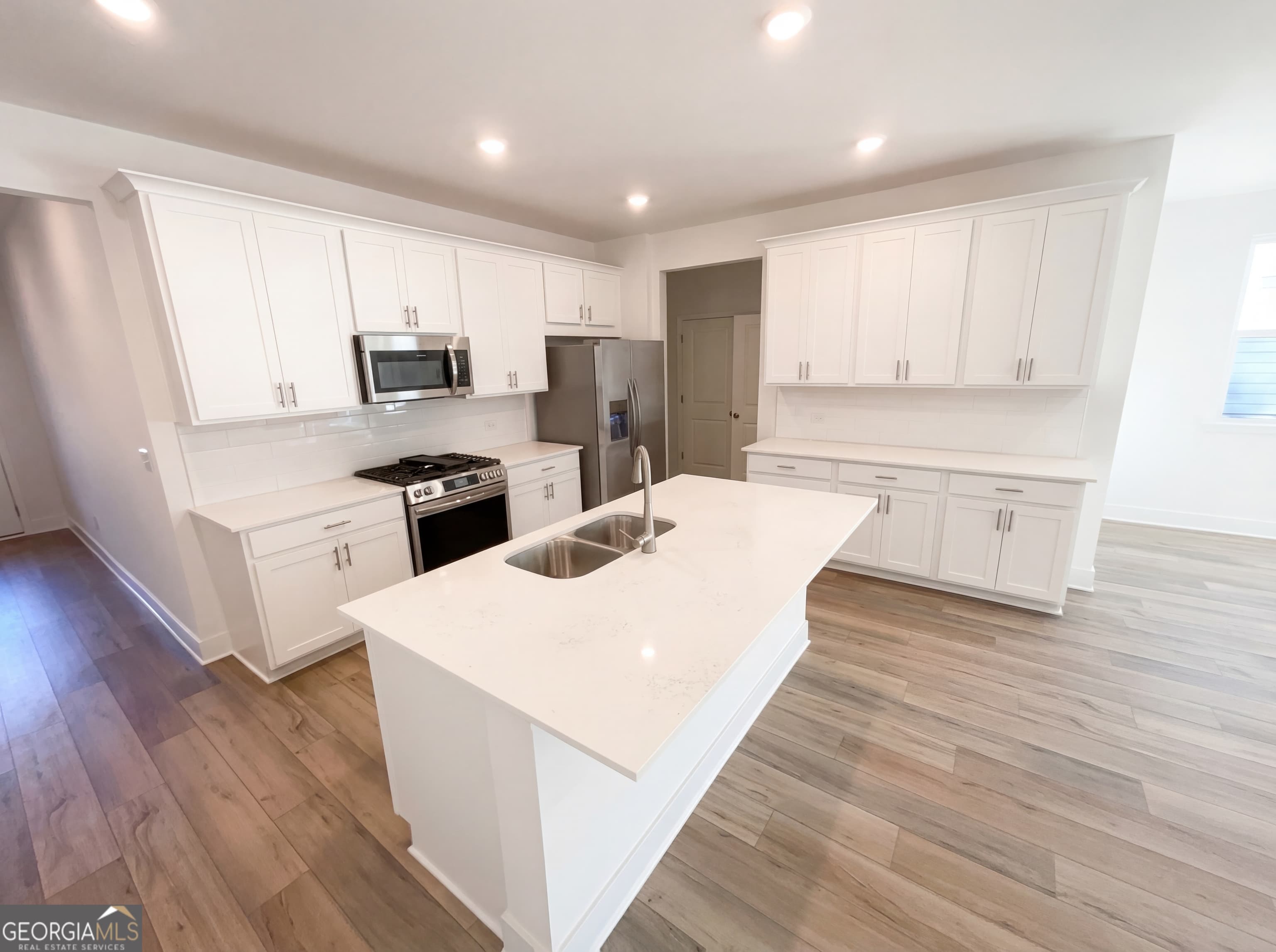 4 Mayhaw Point — photo 2