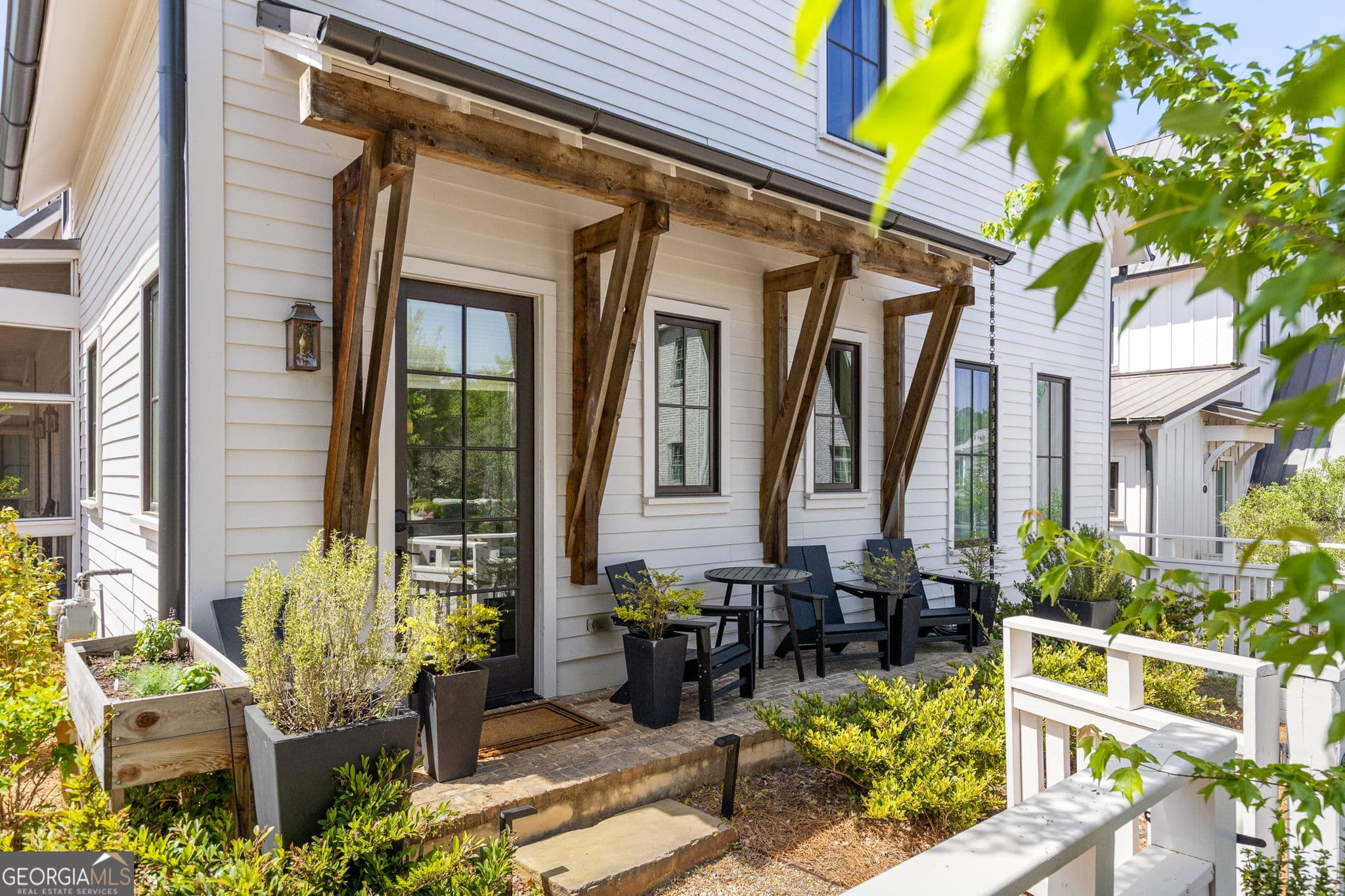 150 Ray Way — photo 2