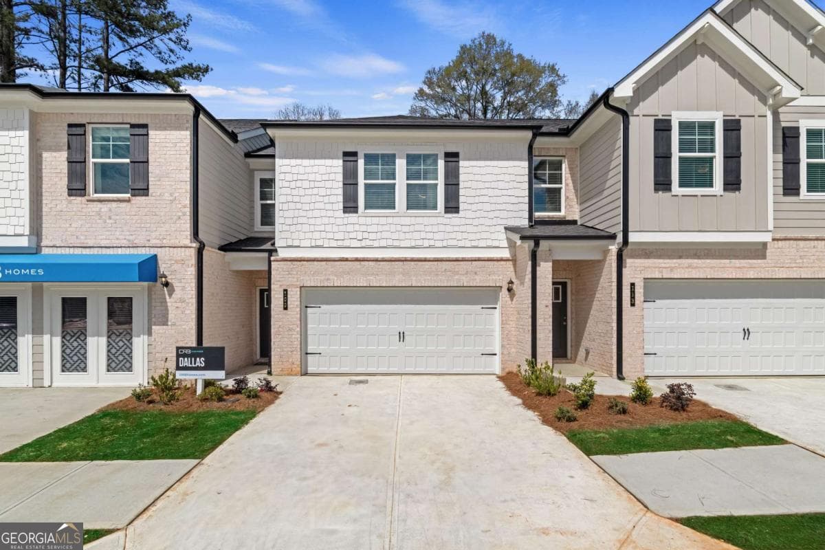 109 Zircon Ln — photo 2