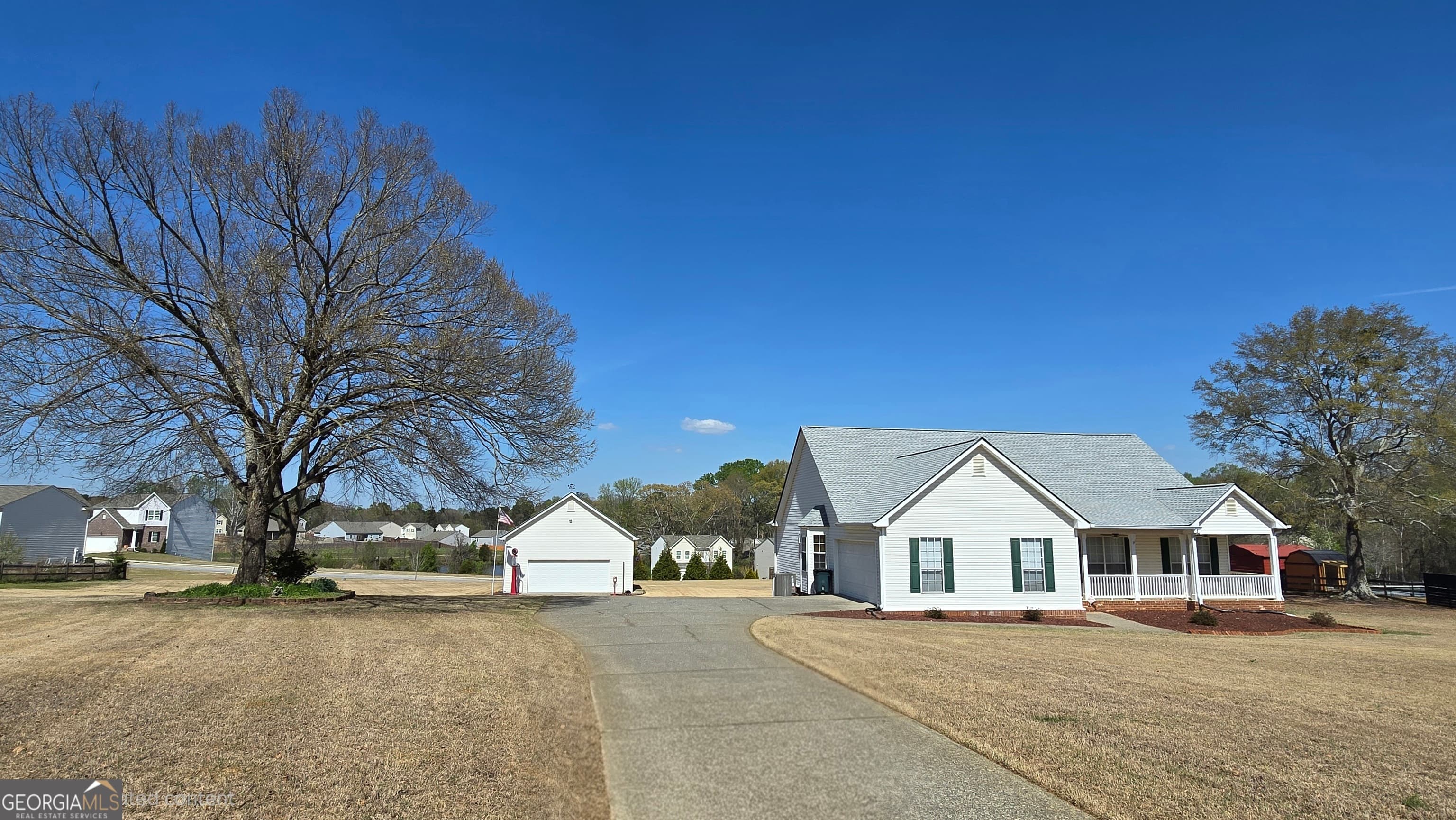 352 Olde Wick Trail — photo 2