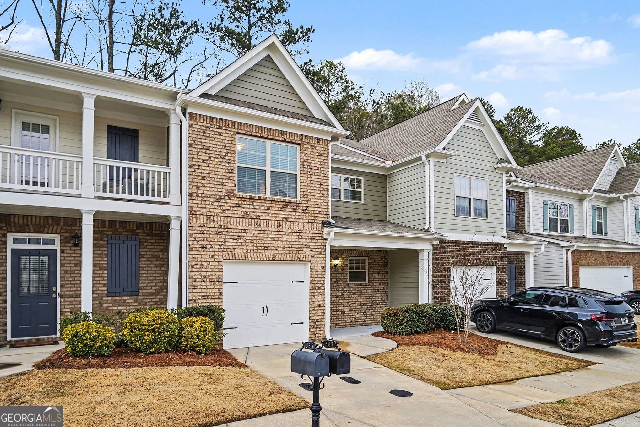 387 Franklin Ln — photo 2