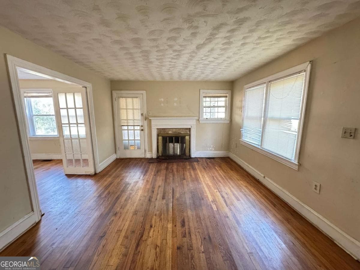 2169 Delowe Dr — photo 2