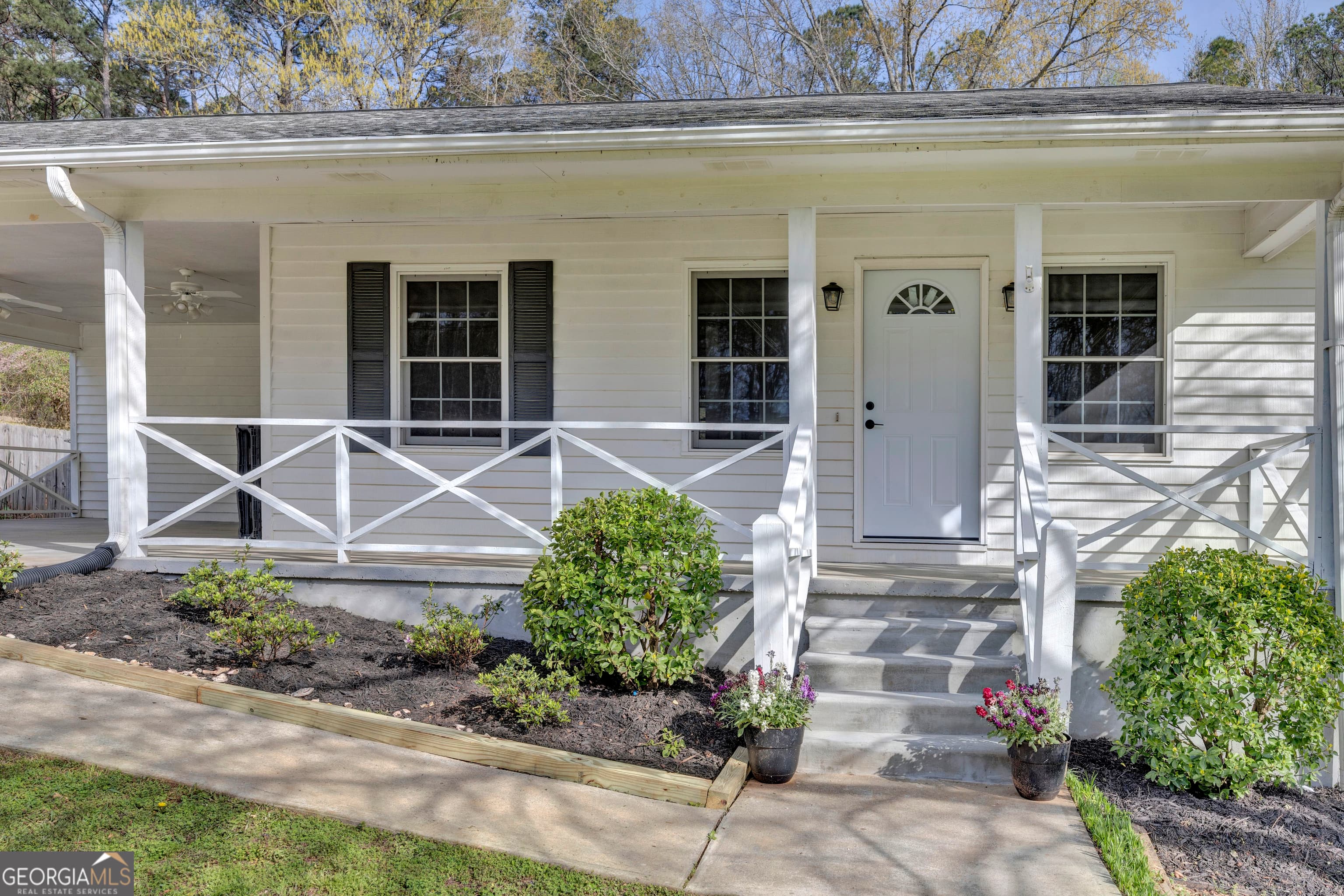 125 Flint Hill Dr — photo 2