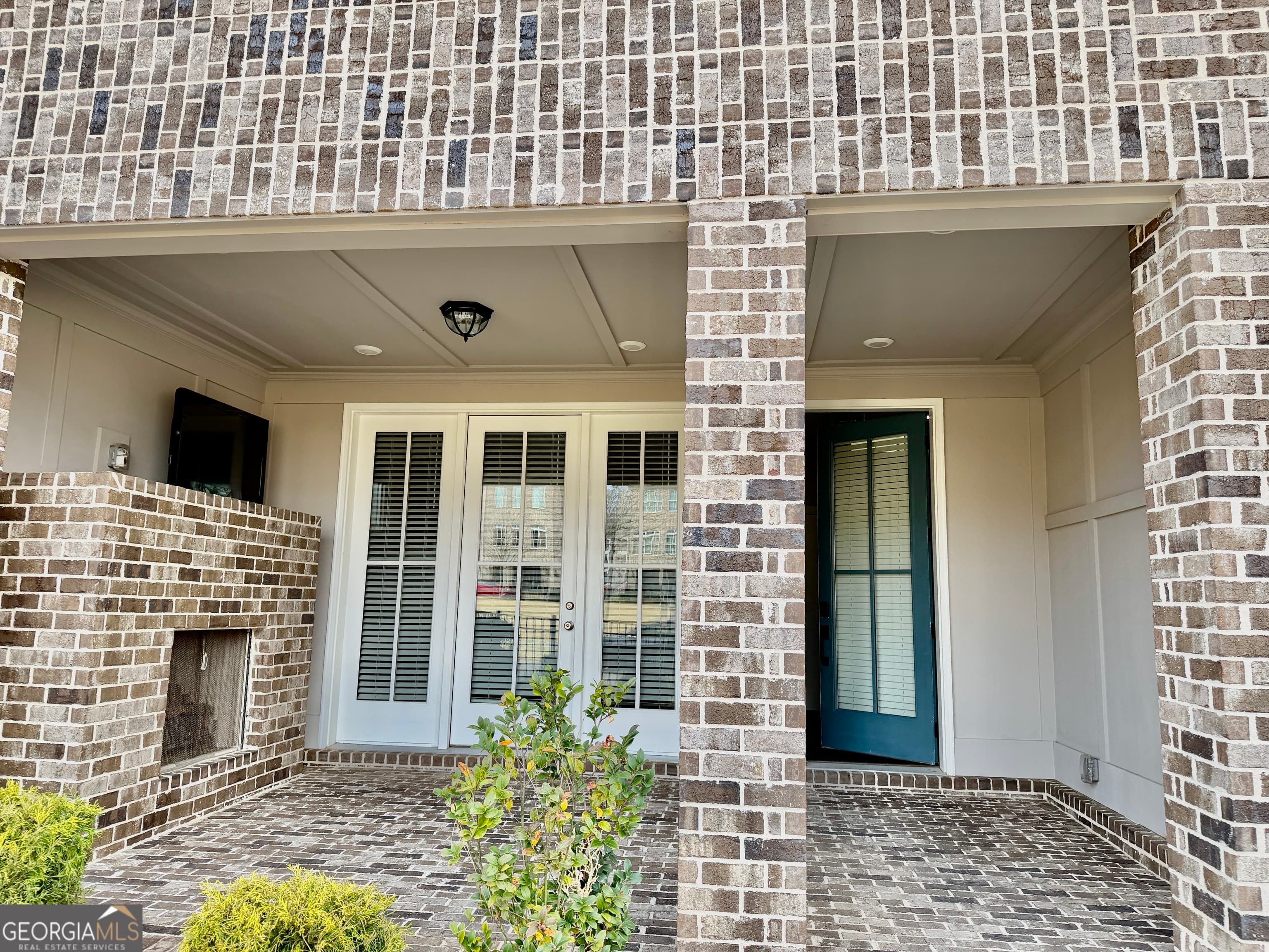 4698 Watervale Way — photo 2