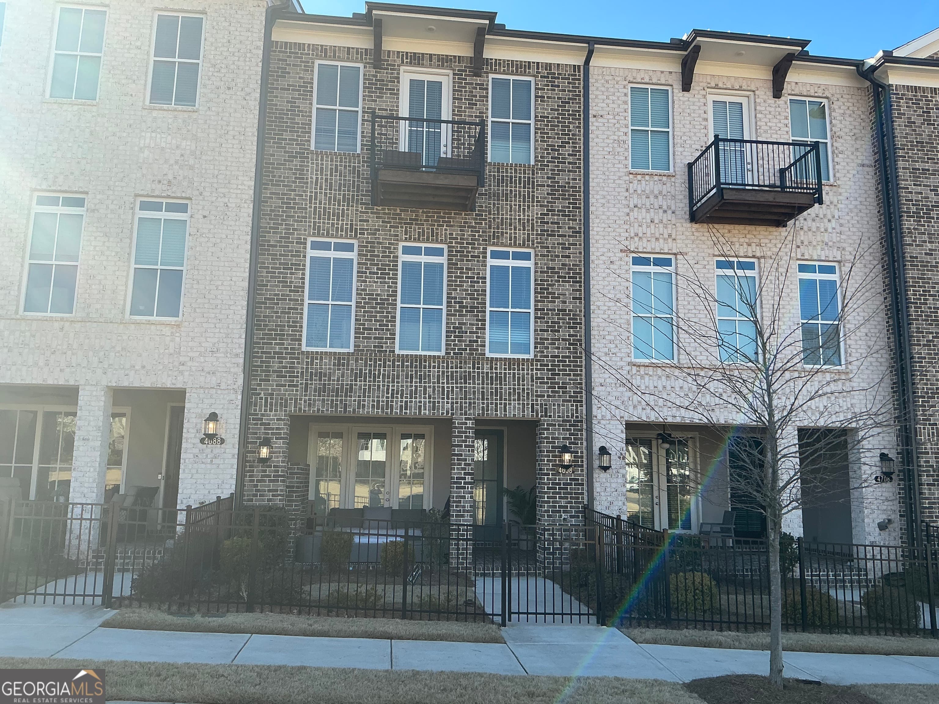 4698 Watervale Way — photo 1