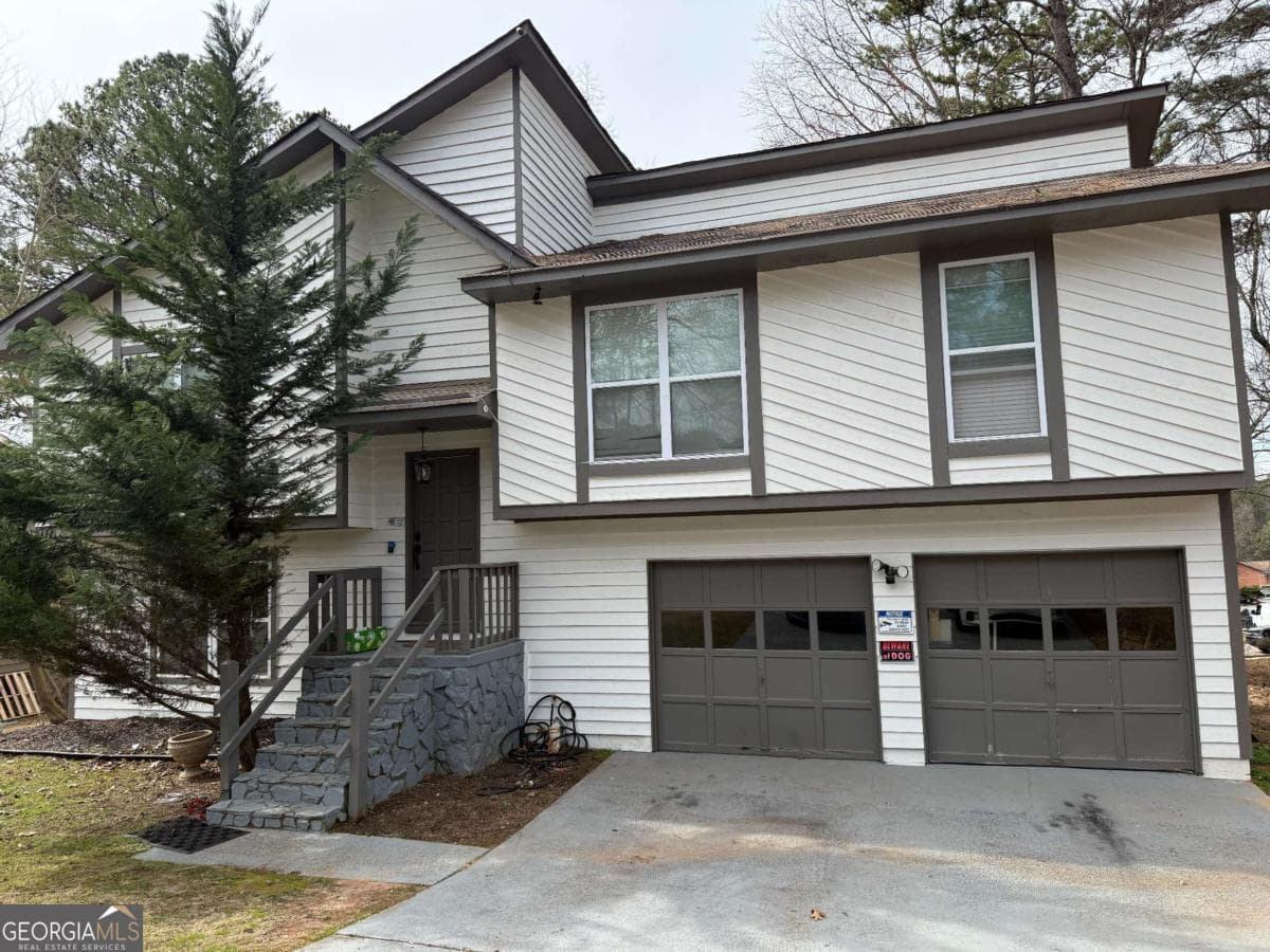 1020 Park Forest Nw Dr — photo 1