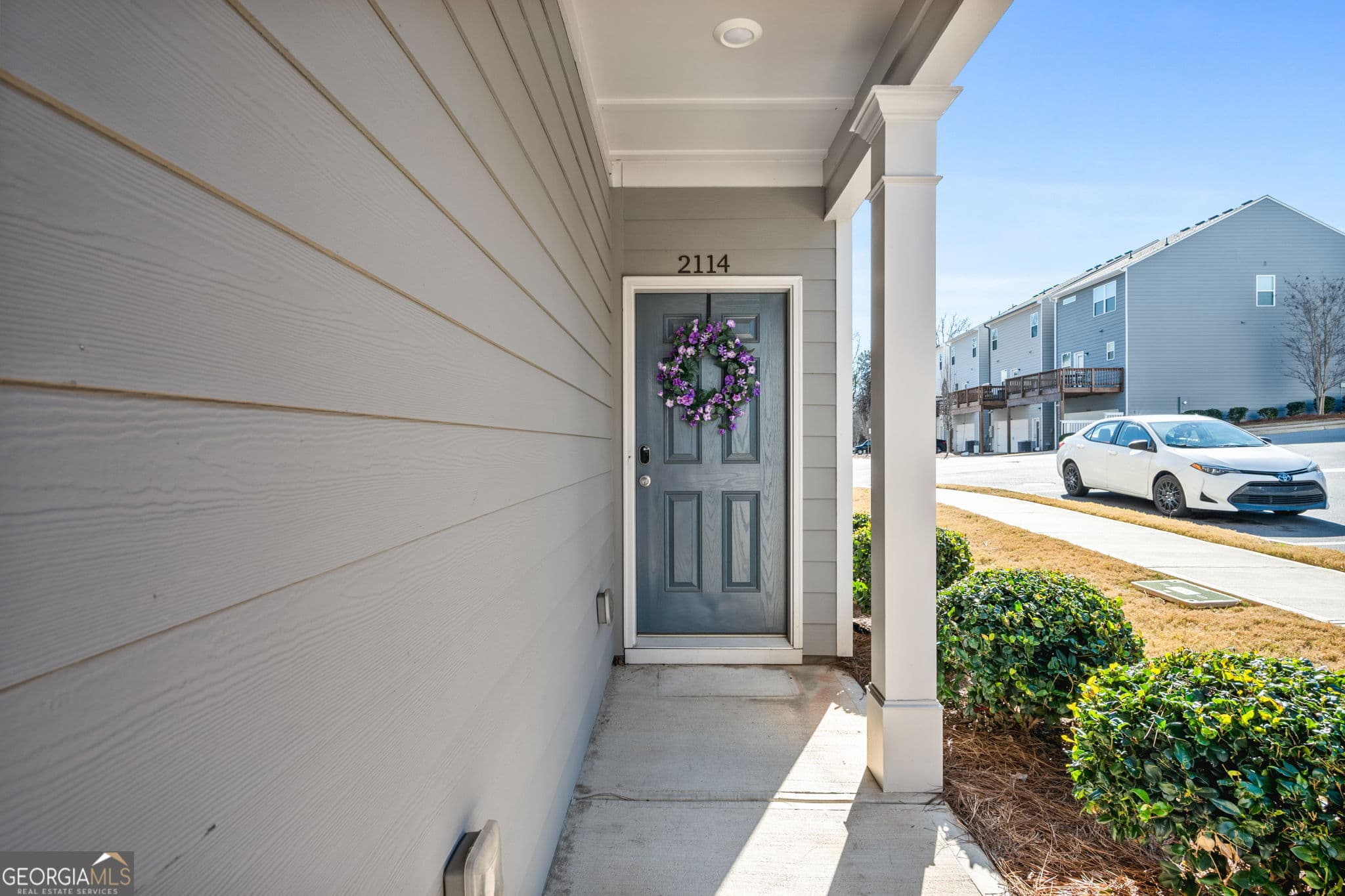 2114 Prichard Park Dr — photo 2