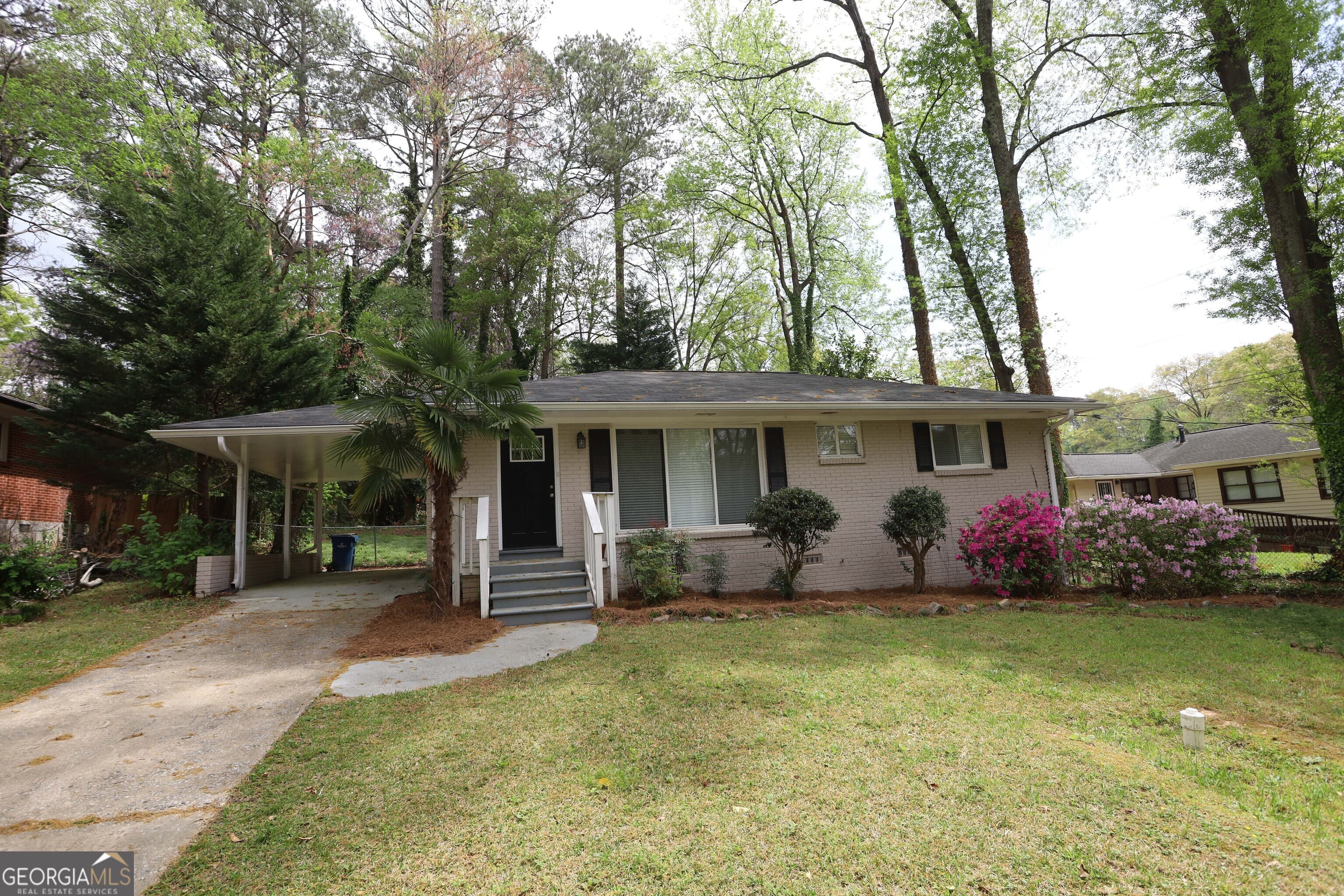 2830 Luther Dr — photo 2