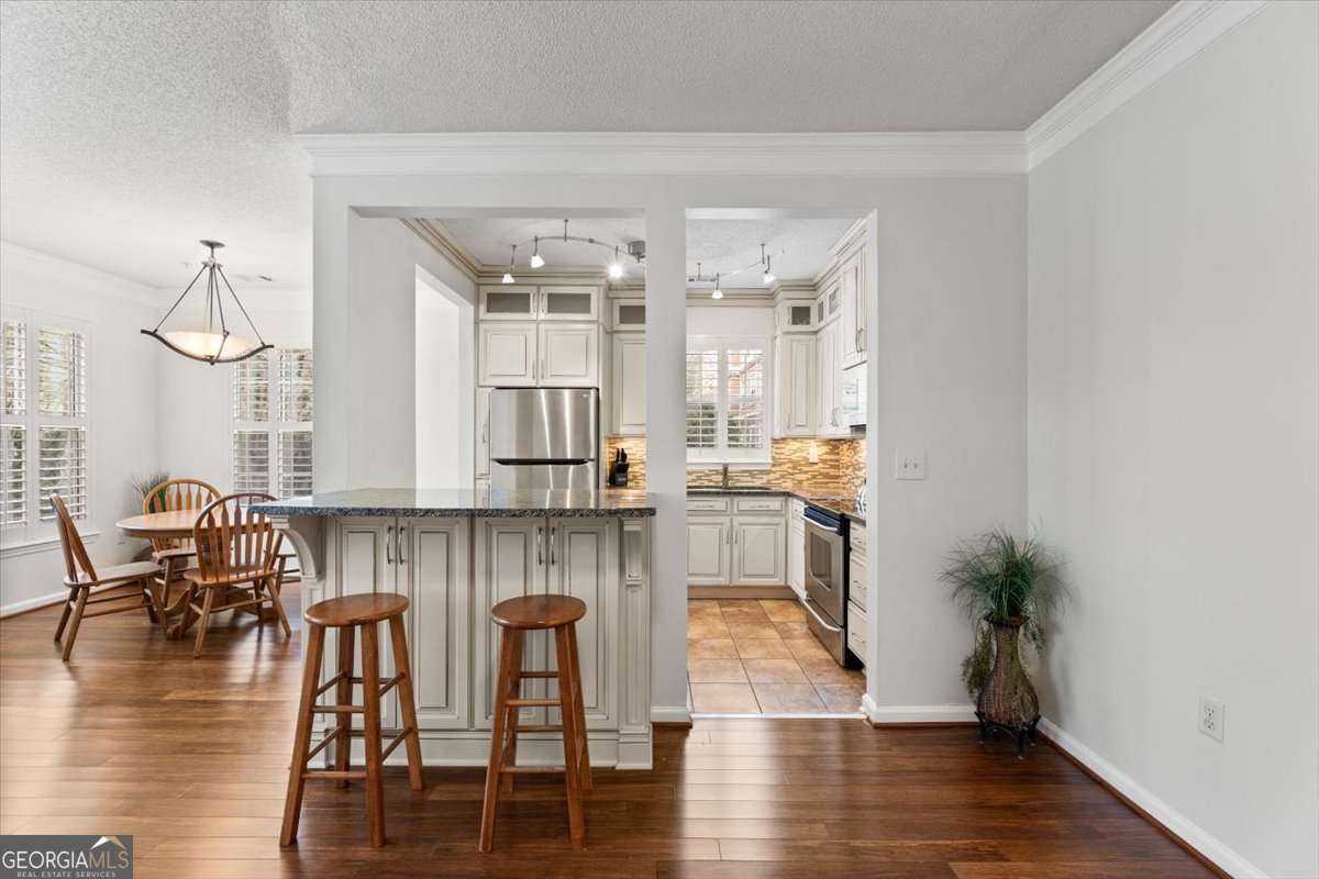 10 Perimeter Summit Ne Blvd 3110 — photo 2