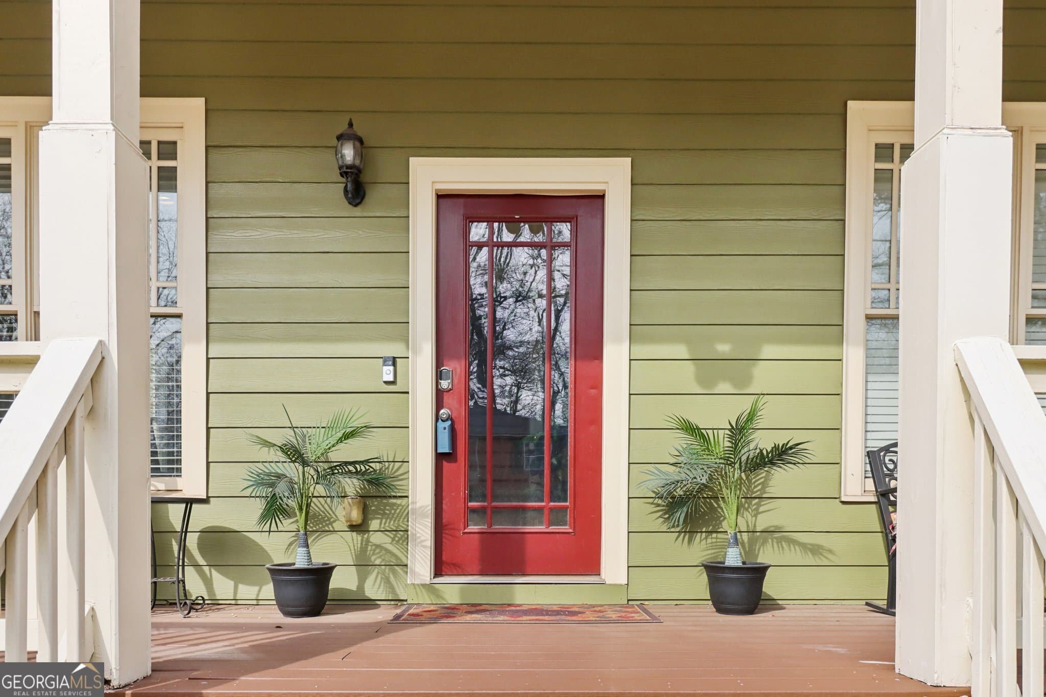 447 Walnut St — photo 2