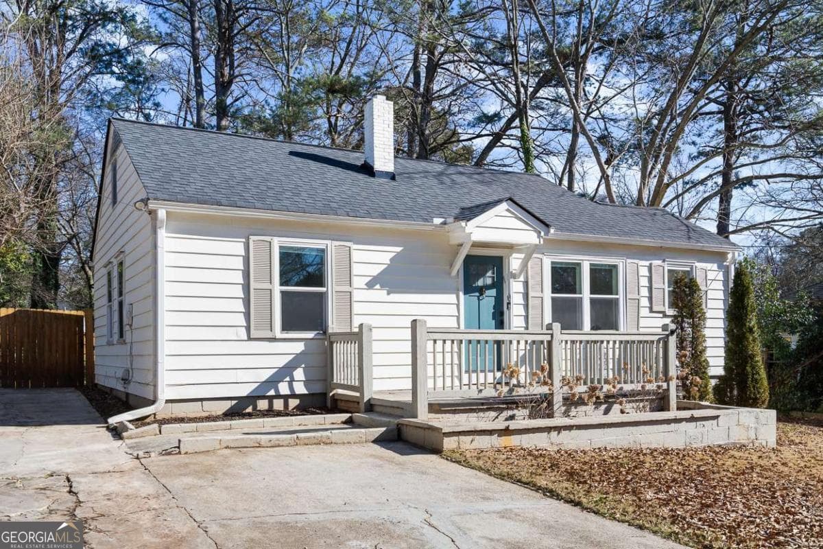 2006 Mcafee Pl — photo 1