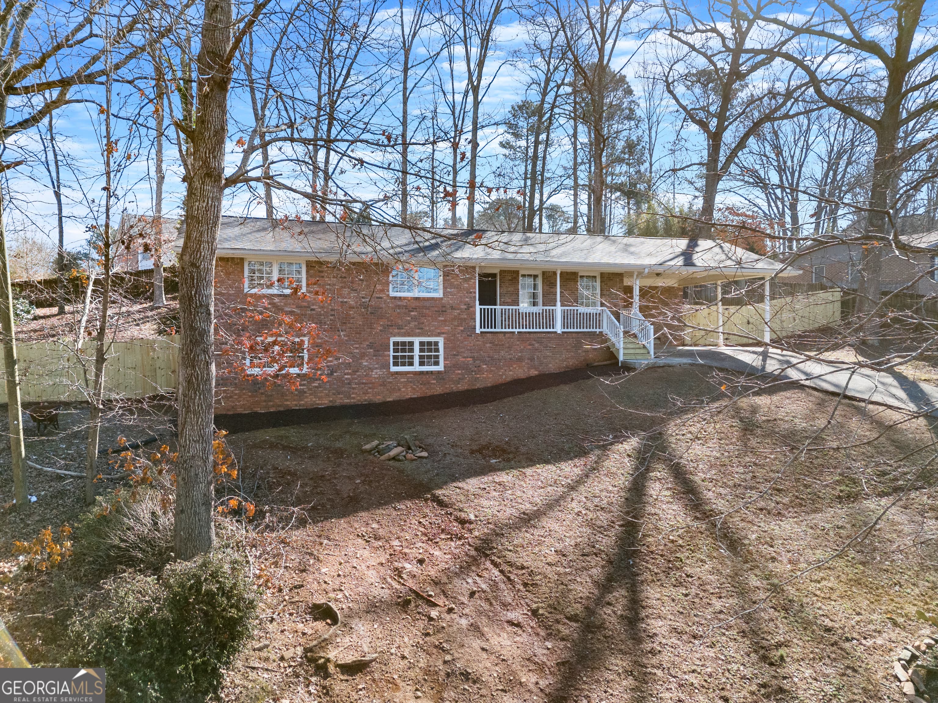 3670 Windy Hill Dr — photo 2