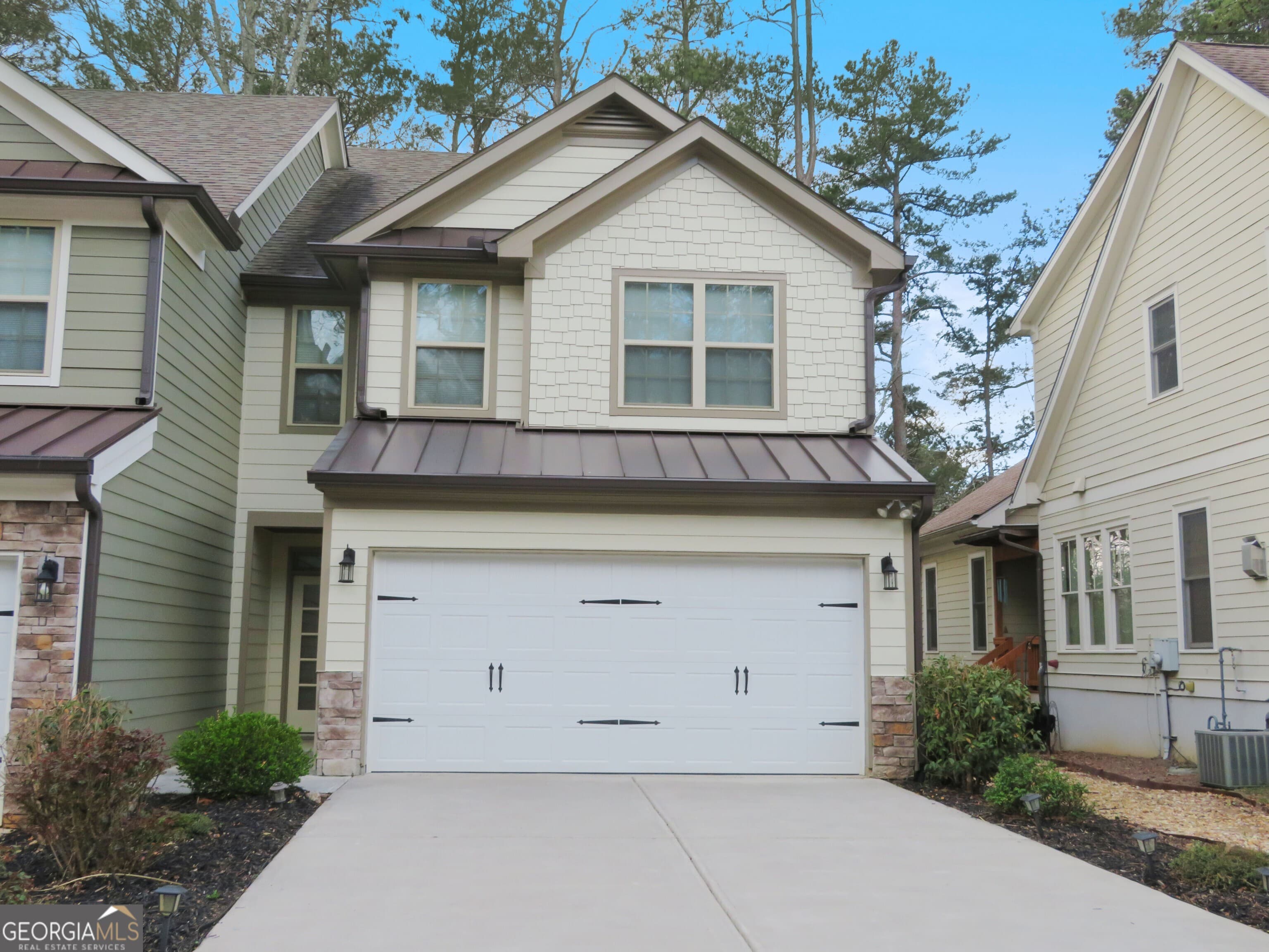 2349 Whispering Nw Dr — photo 1