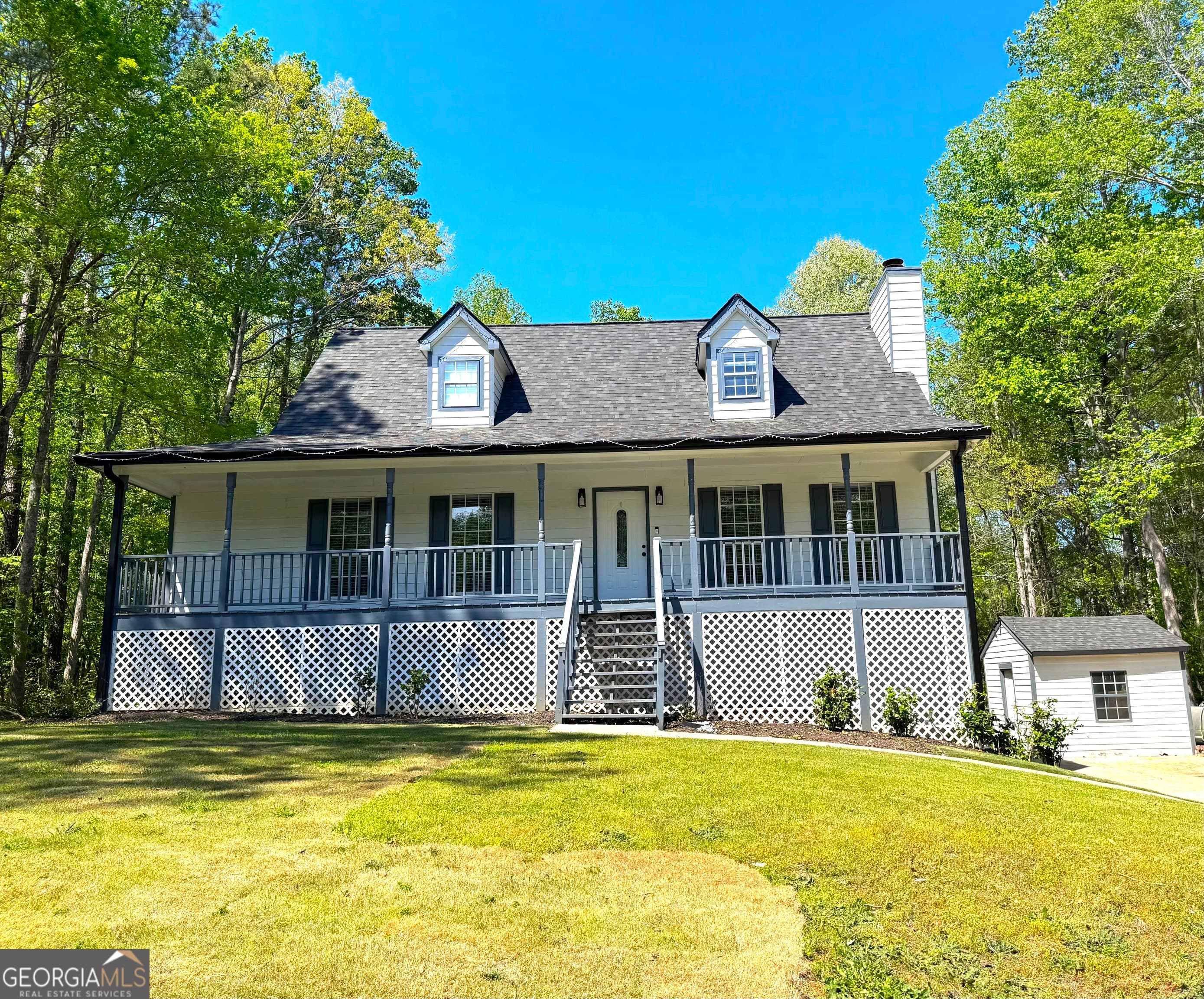 1631 Jefferson Ln — photo 1