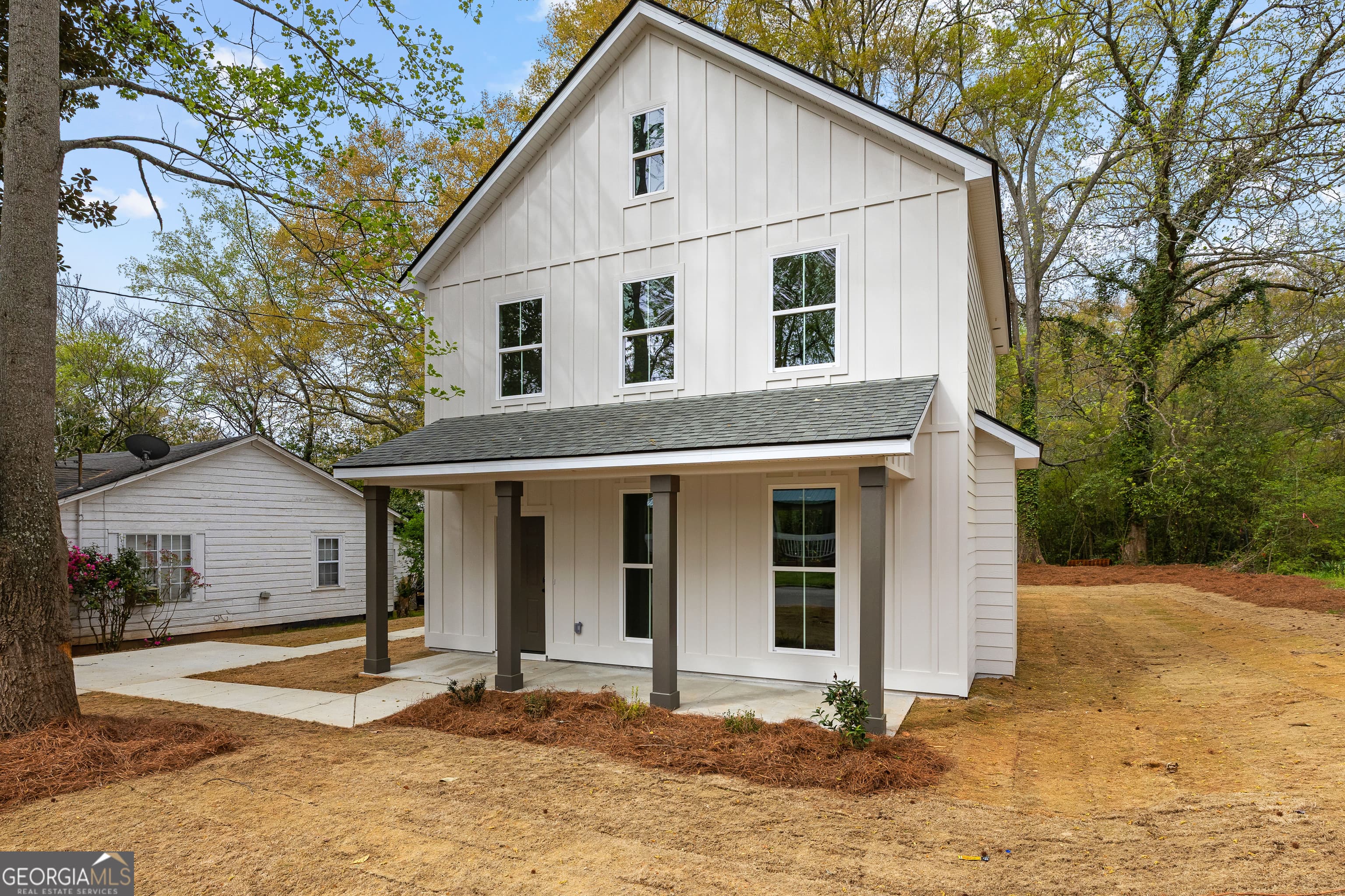 37 Ray St — photo 2