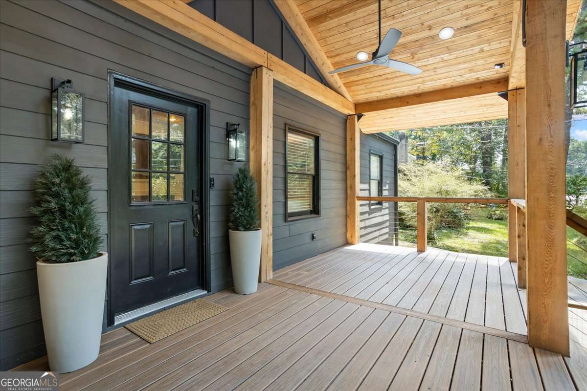 410 Wilkinson Se Dr — photo 2