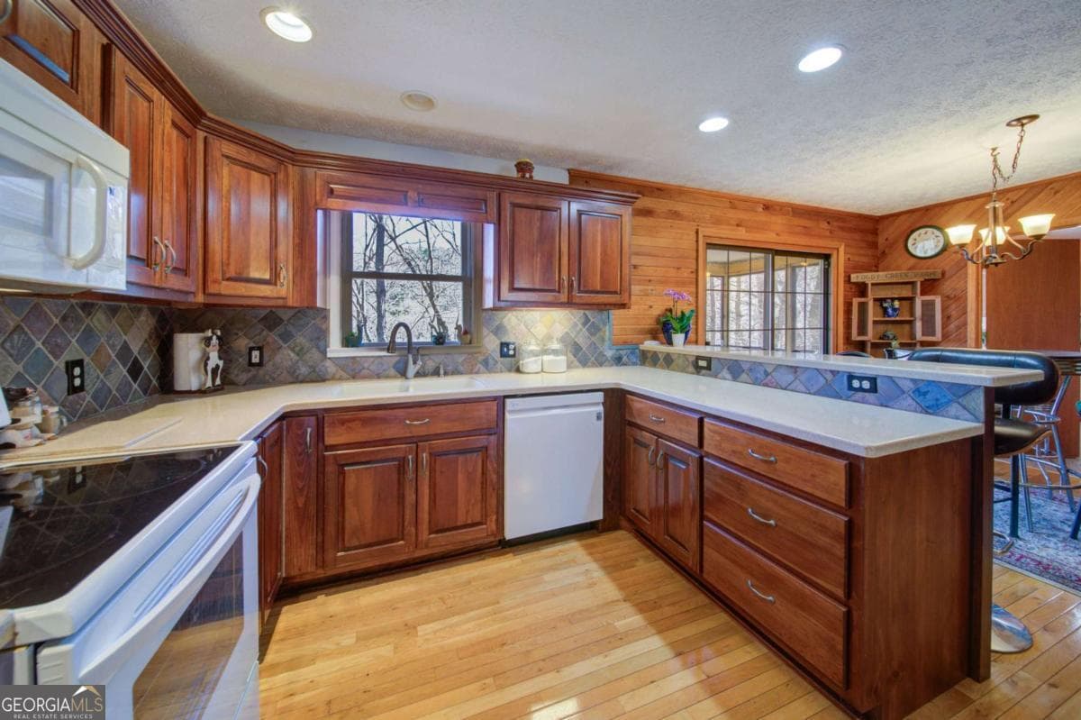 508 Windy Acres Rd — photo 1