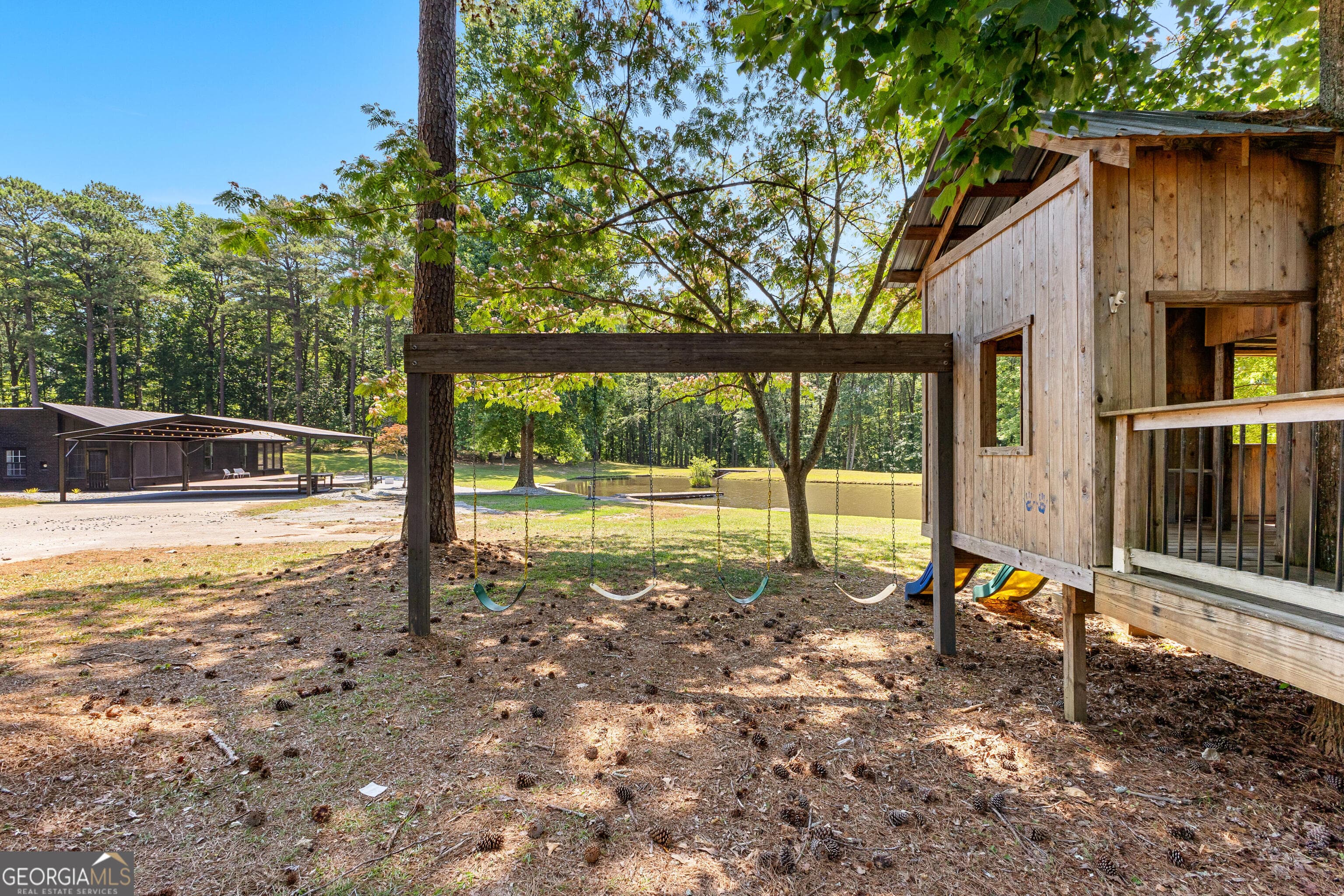 160 Creekwood Ln — photo 31