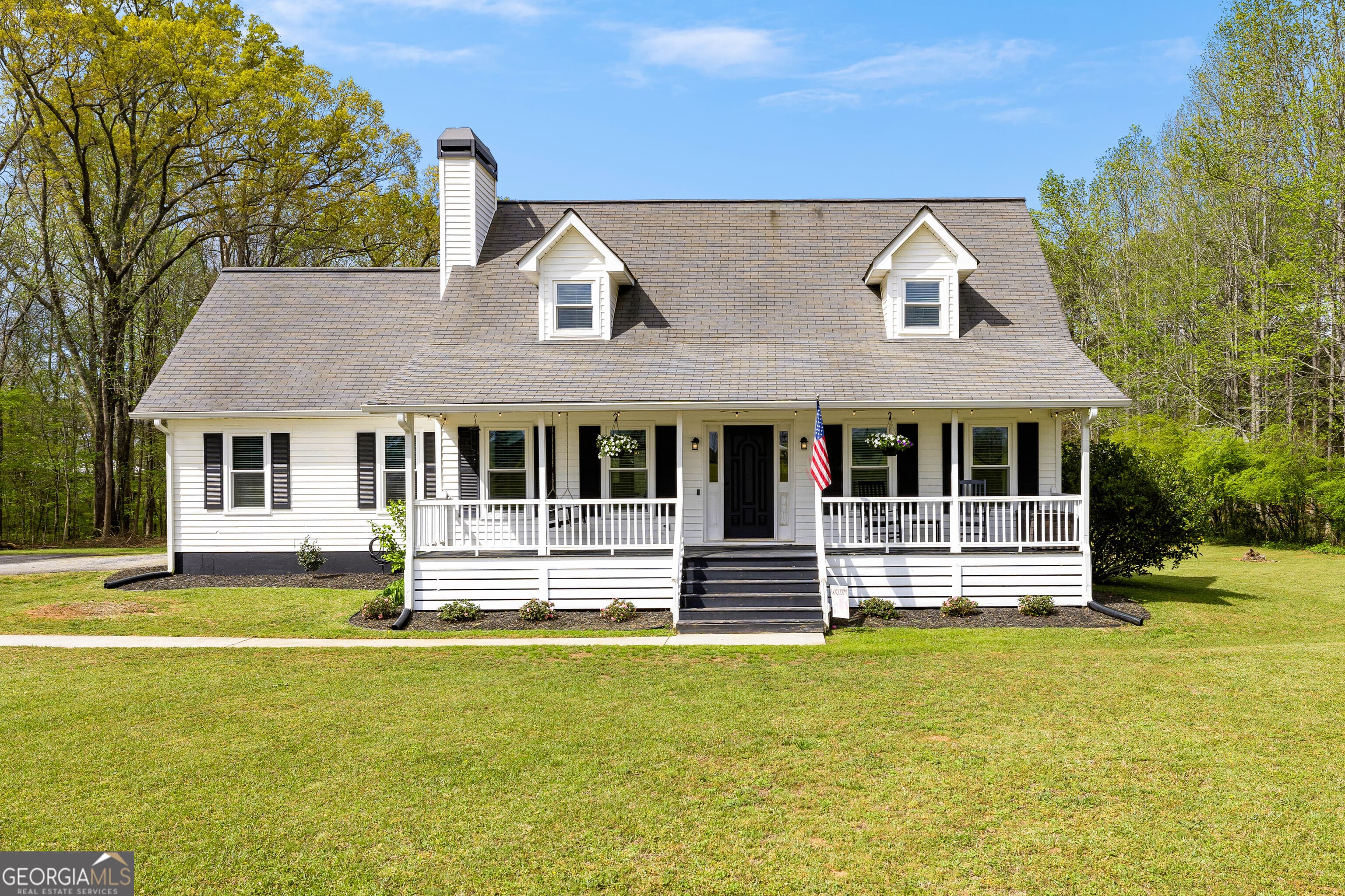 115 Chandler Rd — photo 1