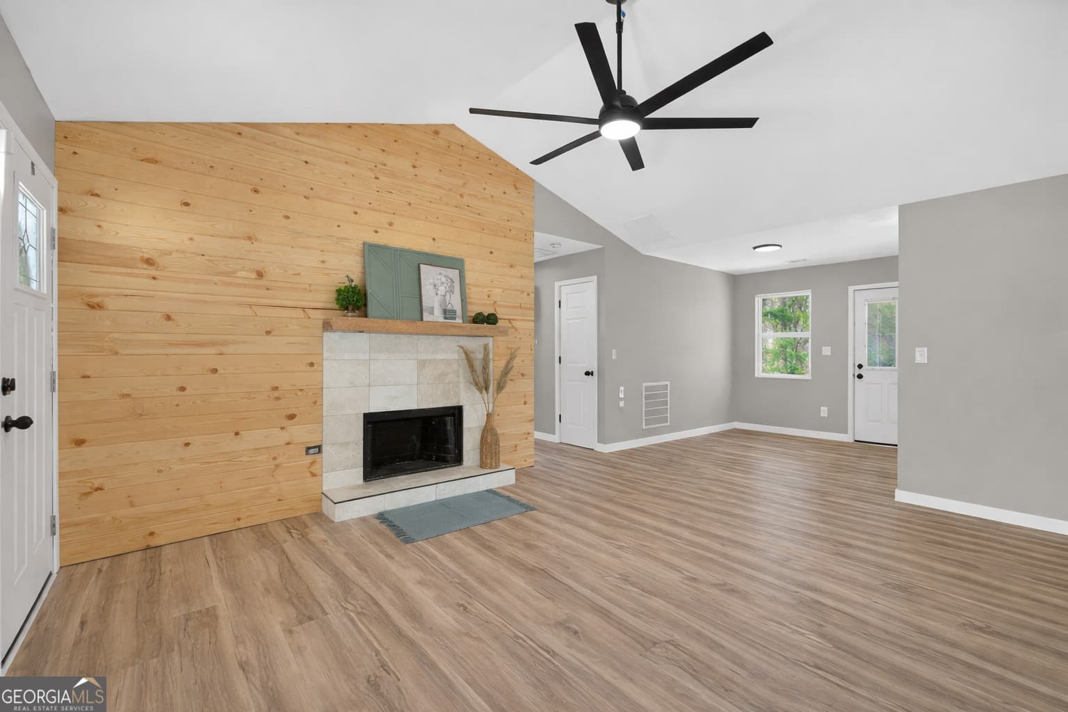 149 Bonnies Way — photo 2