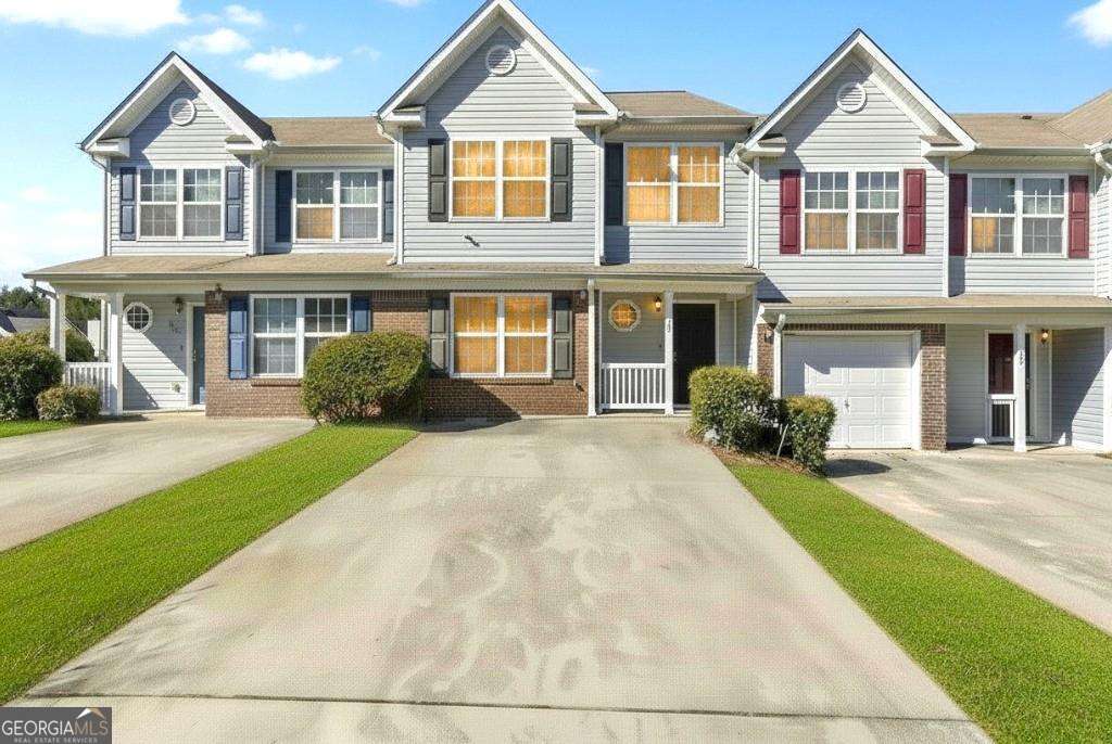 460 Parkway Rd — photo 2