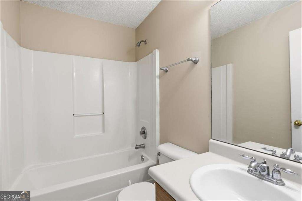 460 Parkway Rd — photo 10