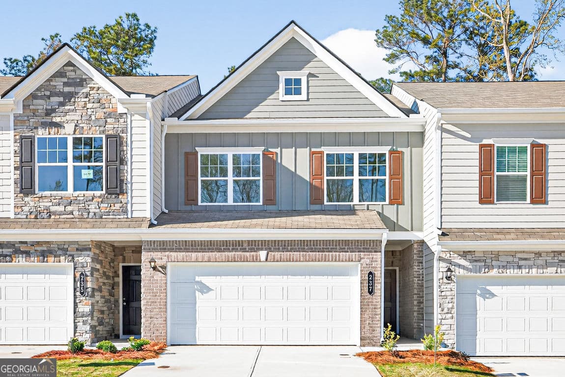 312 Caroline Pl 99 — photo 1