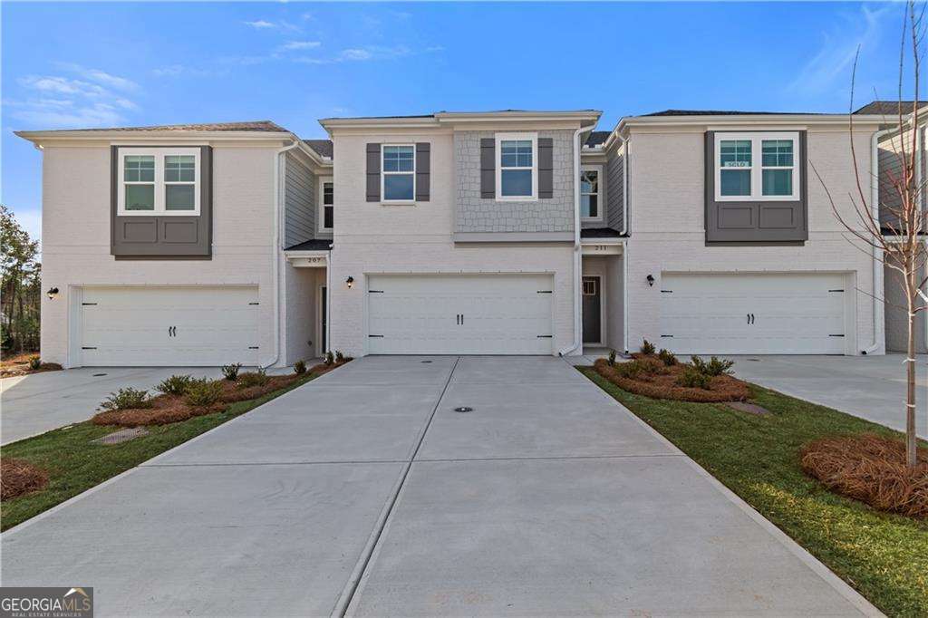 236 Sanctuary Dr — photo 2