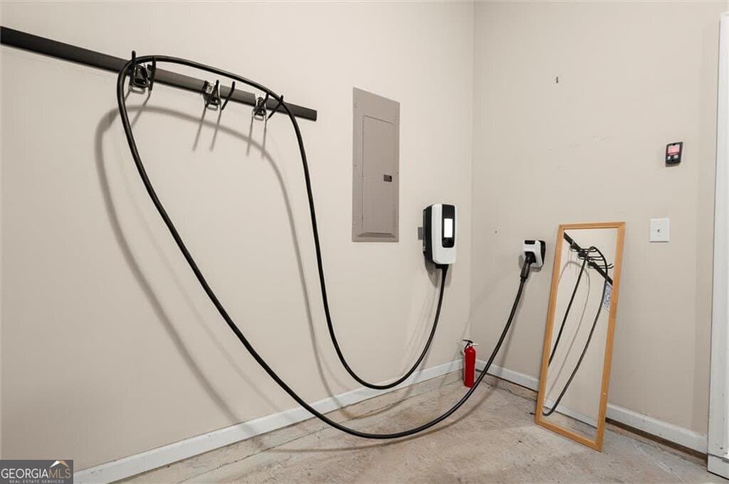 1303 Windstone Ct — photo 36