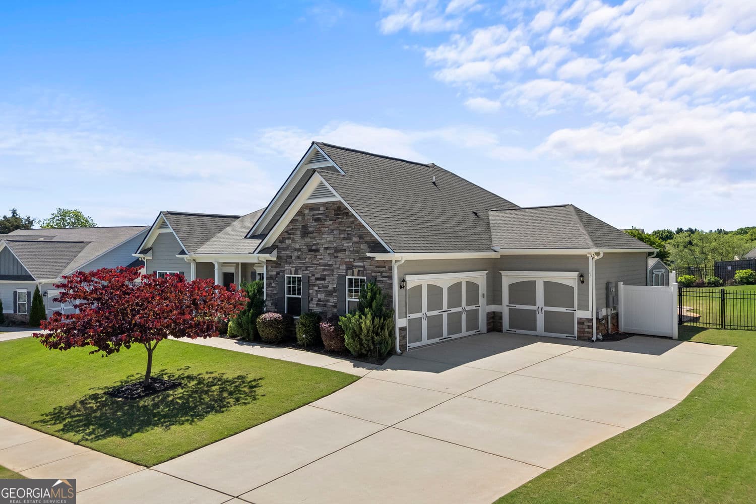 2216 Blackberry Ct — photo 2