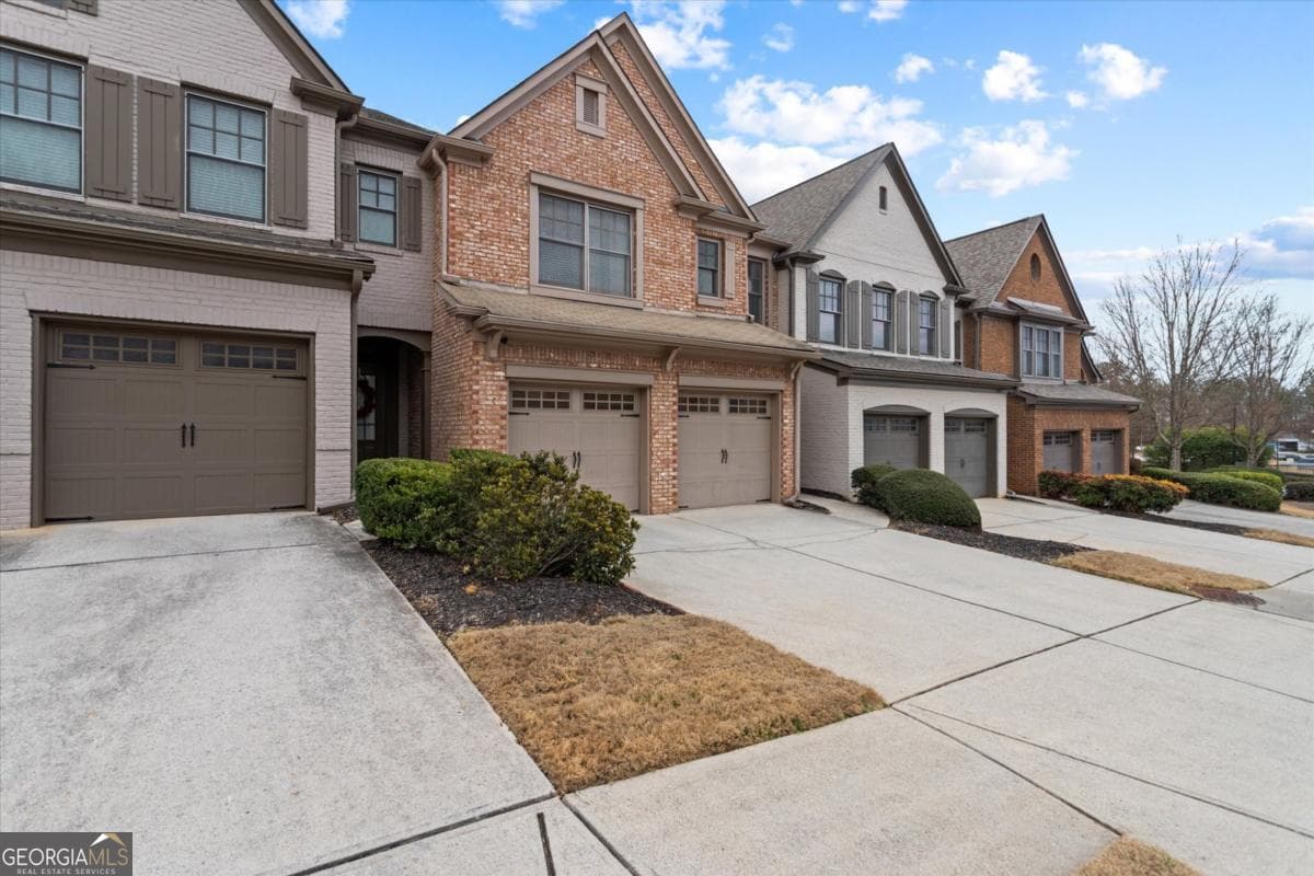 4913 Berkeley Oak Circle — photo 2