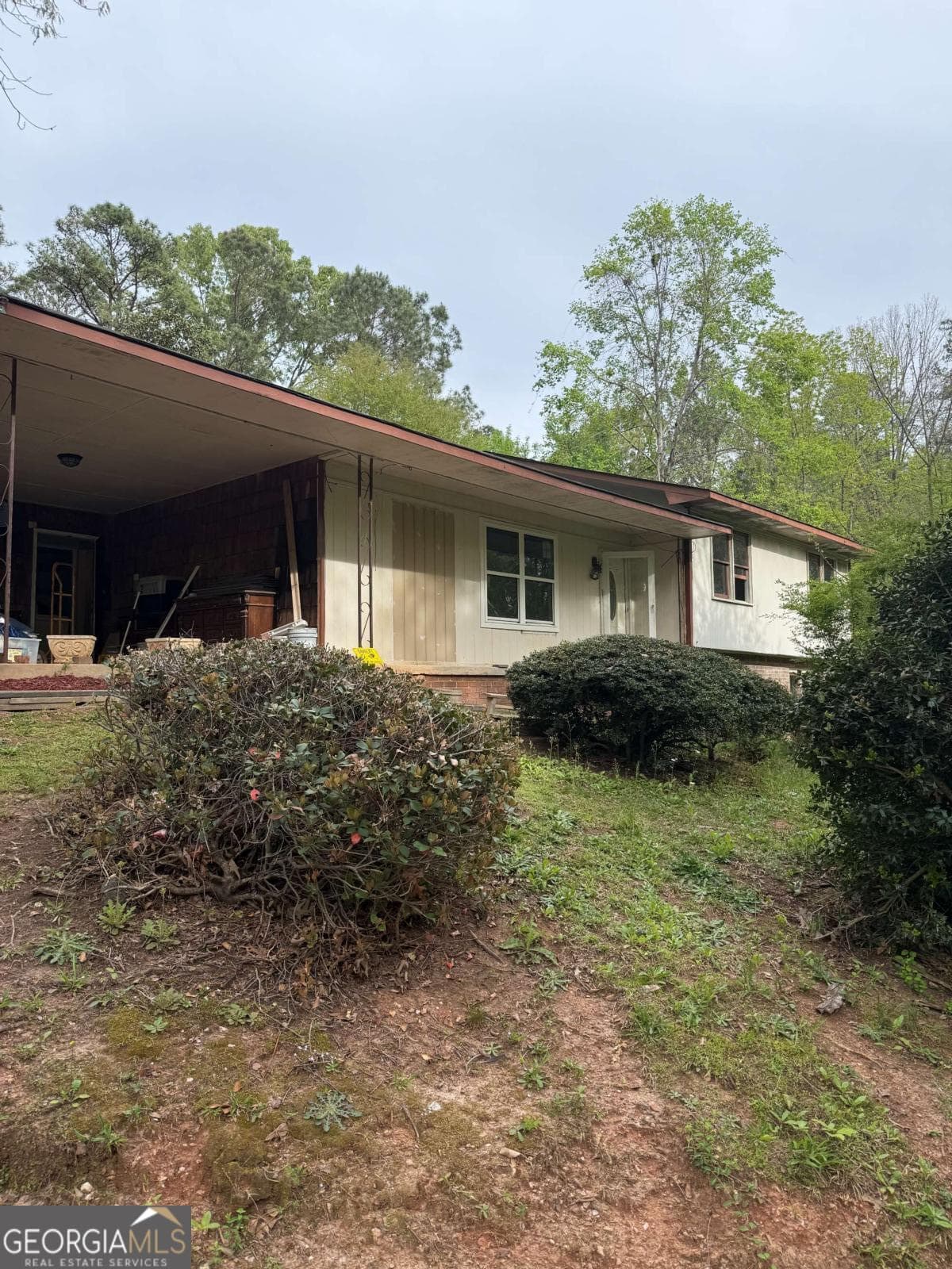 14 Pmb Young Se Rd — photo 2